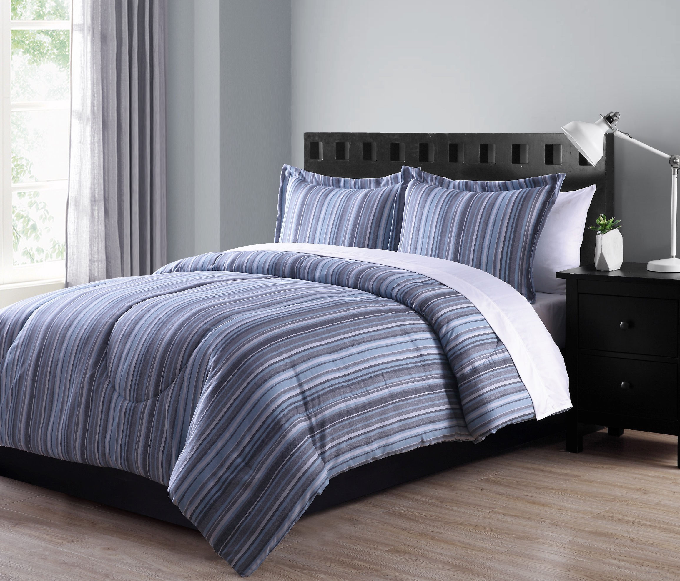 Microfiber Comforter Set &#8211; Textured Stripe