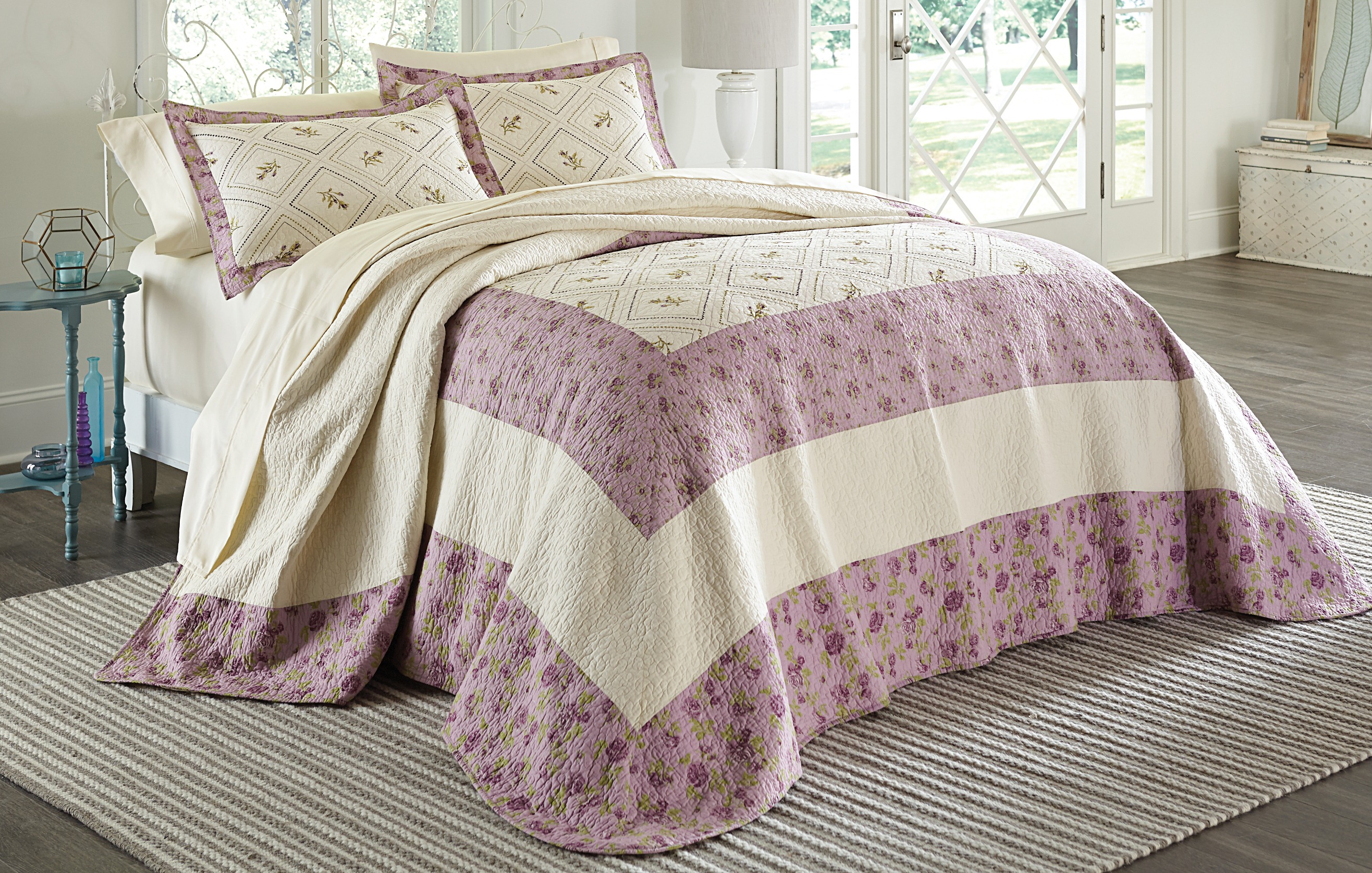 Lavender Flowers Bed Spread