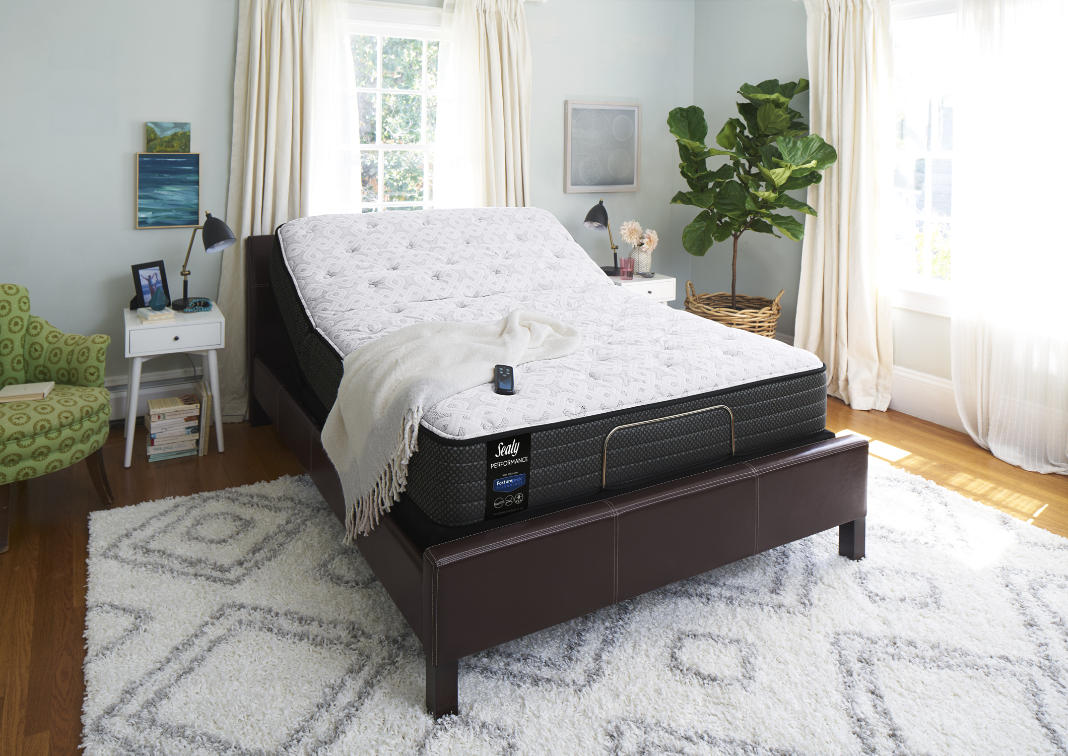 Sealy Response Benish Firm Queen mattress