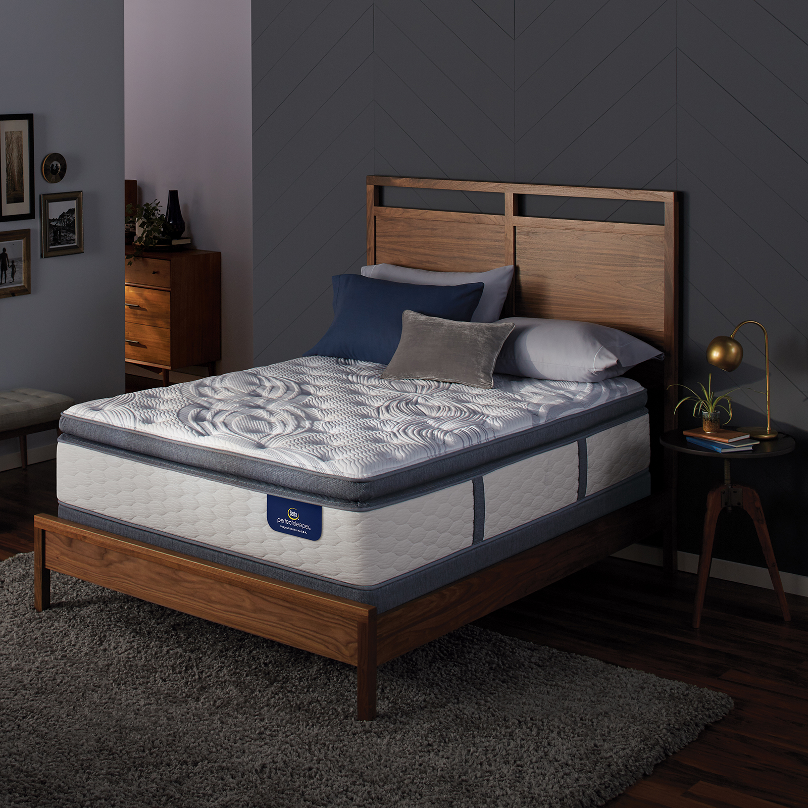 Serta 92717 Perfect Sleeper Walworth Plush Queen Super Pillowtop Mattress