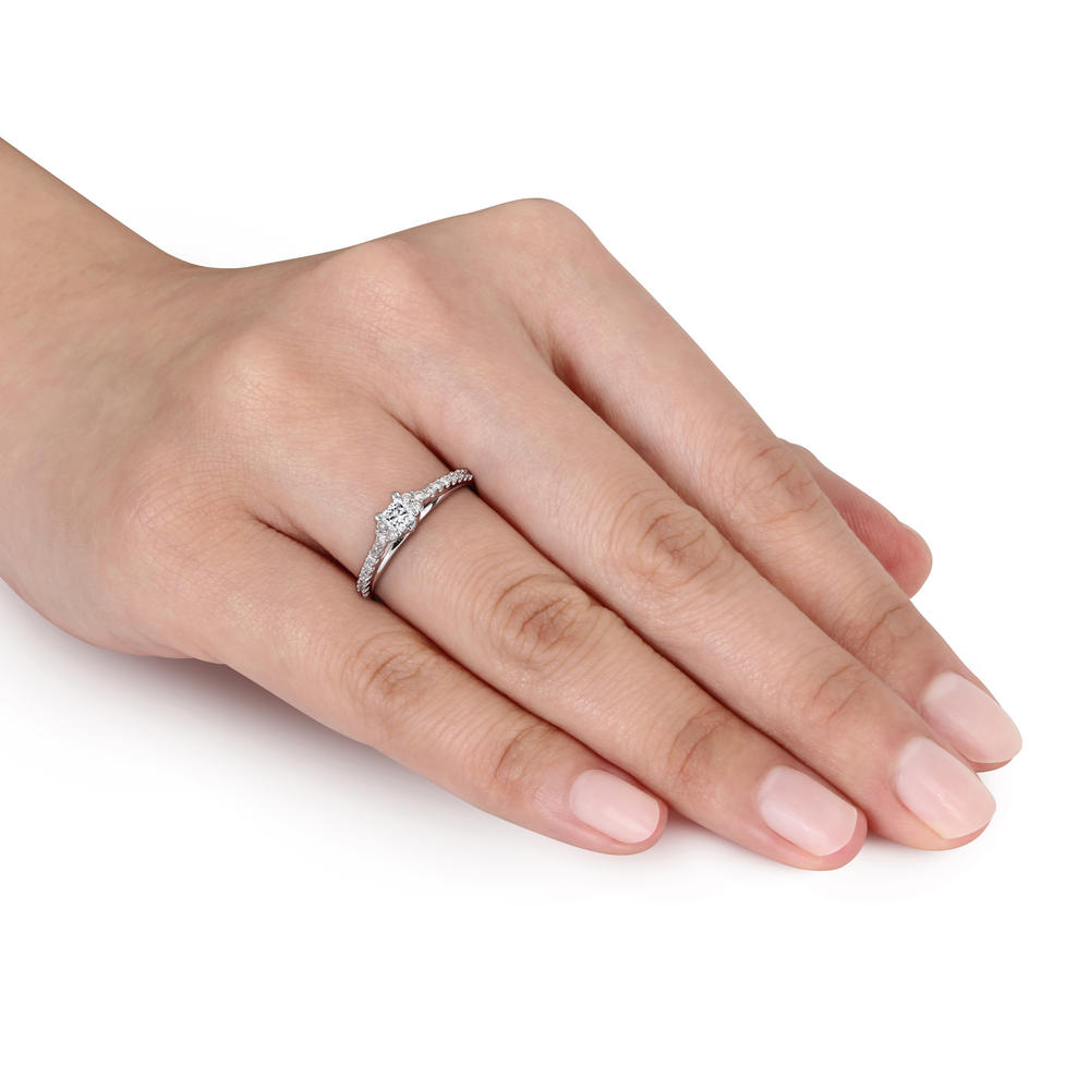 0.48 Cttw. Princess and Round 10k White Gold  Diamond Engagement Ring (G-H I2-I3)
