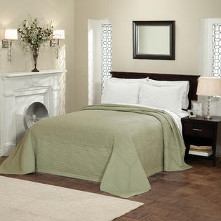 American Traditions French Tile Bedspread Home Bed