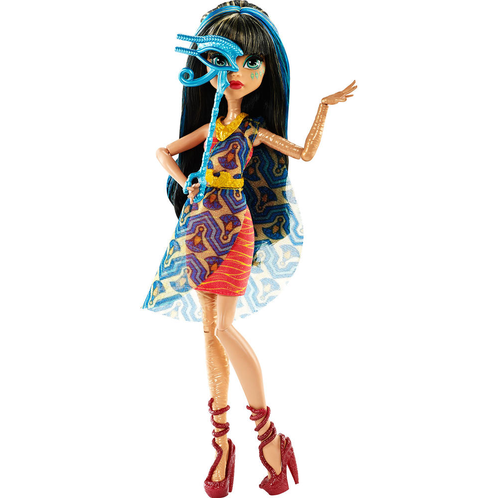 Monster High Cleo De Nile Doll with Photo Booth Prop