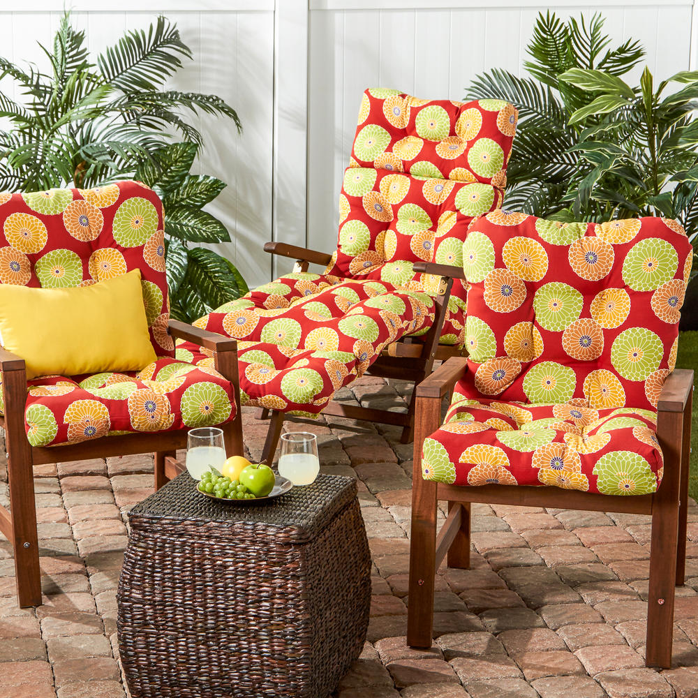 Outdoor Seat/Back Chair Cushion, Flowers on Red