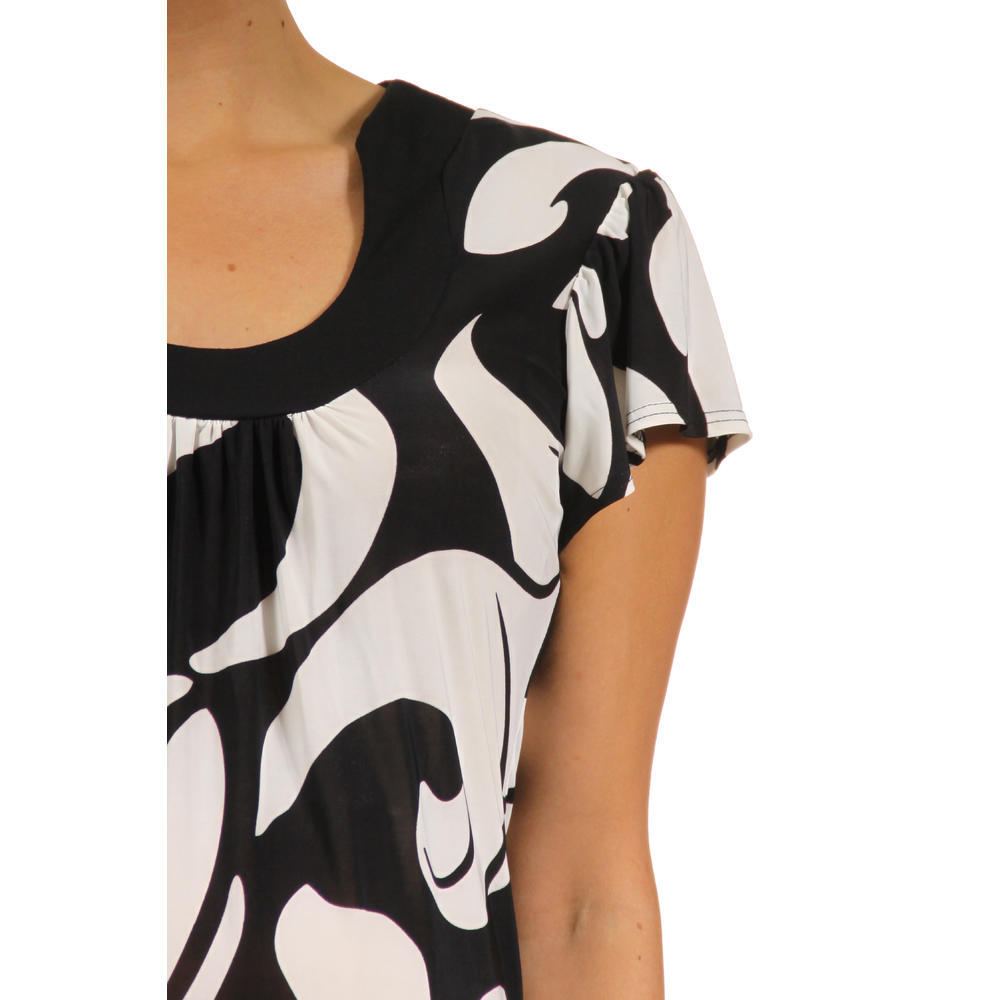 Women's Black&White Printed Maternity Scoop-Neck Tunic