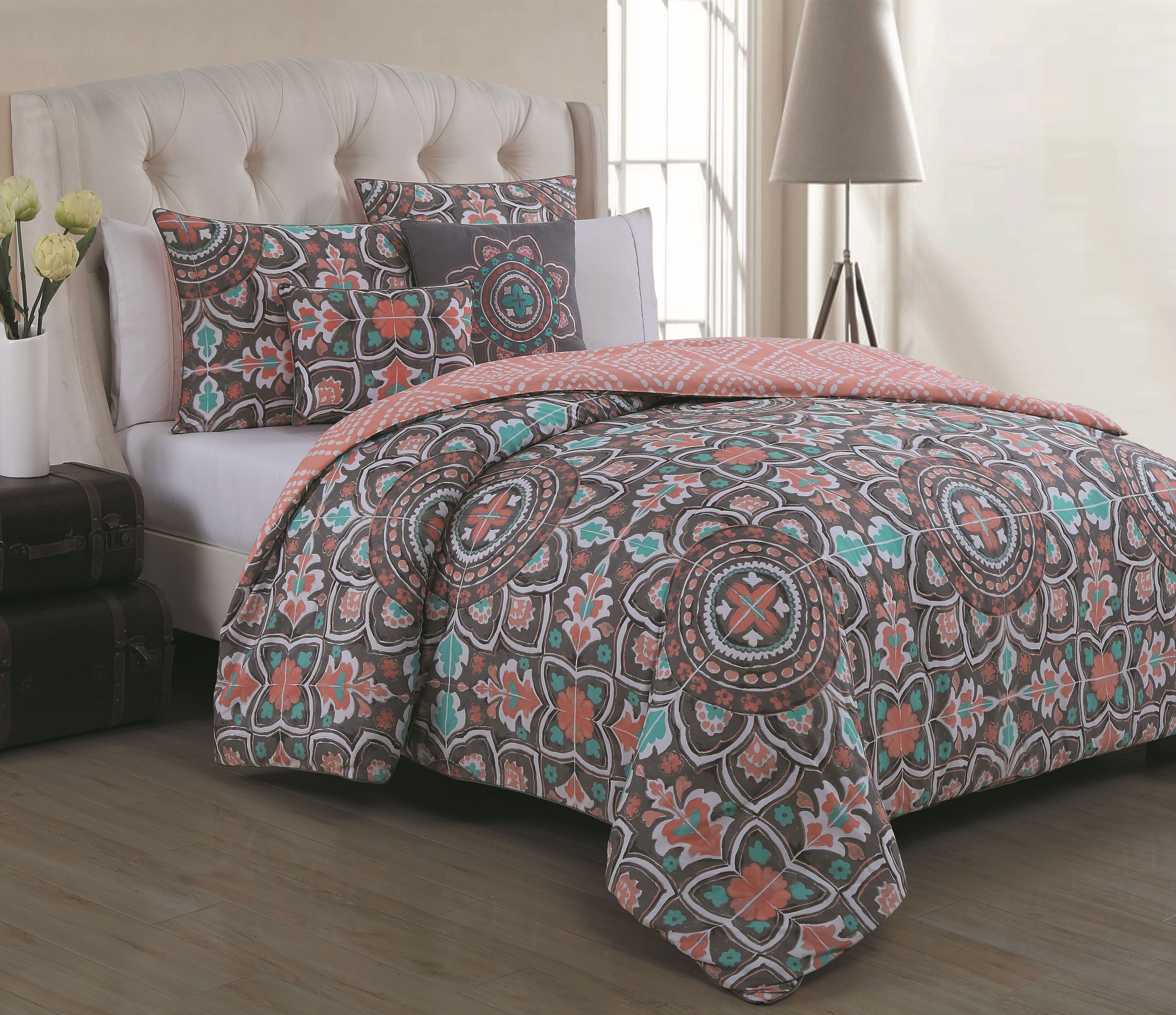 Avondale Manor Ibiza 5 piece forter Set King