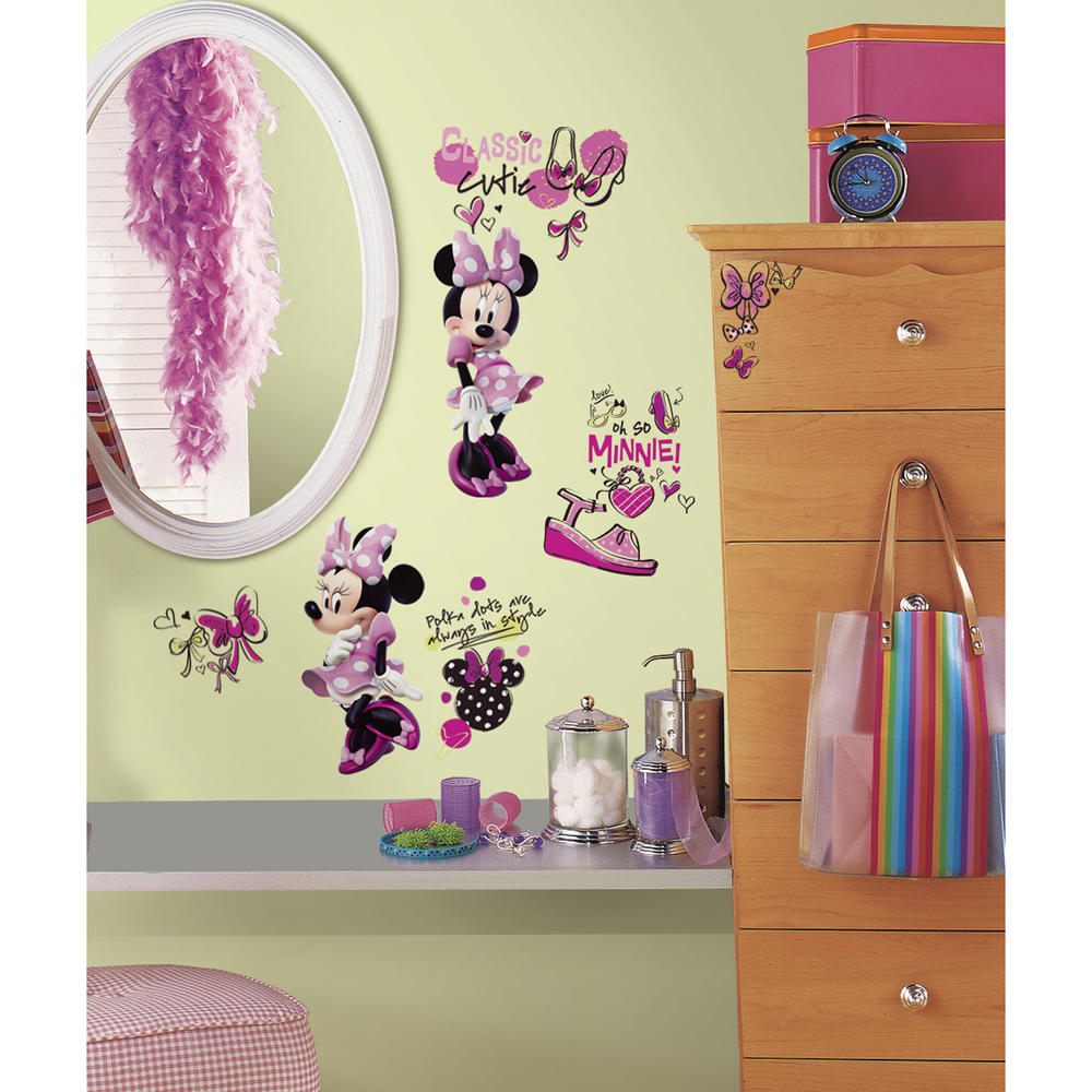 RoomMates Mickey & Friends - Minnie Fashionista Peel and Stick Wall Decals