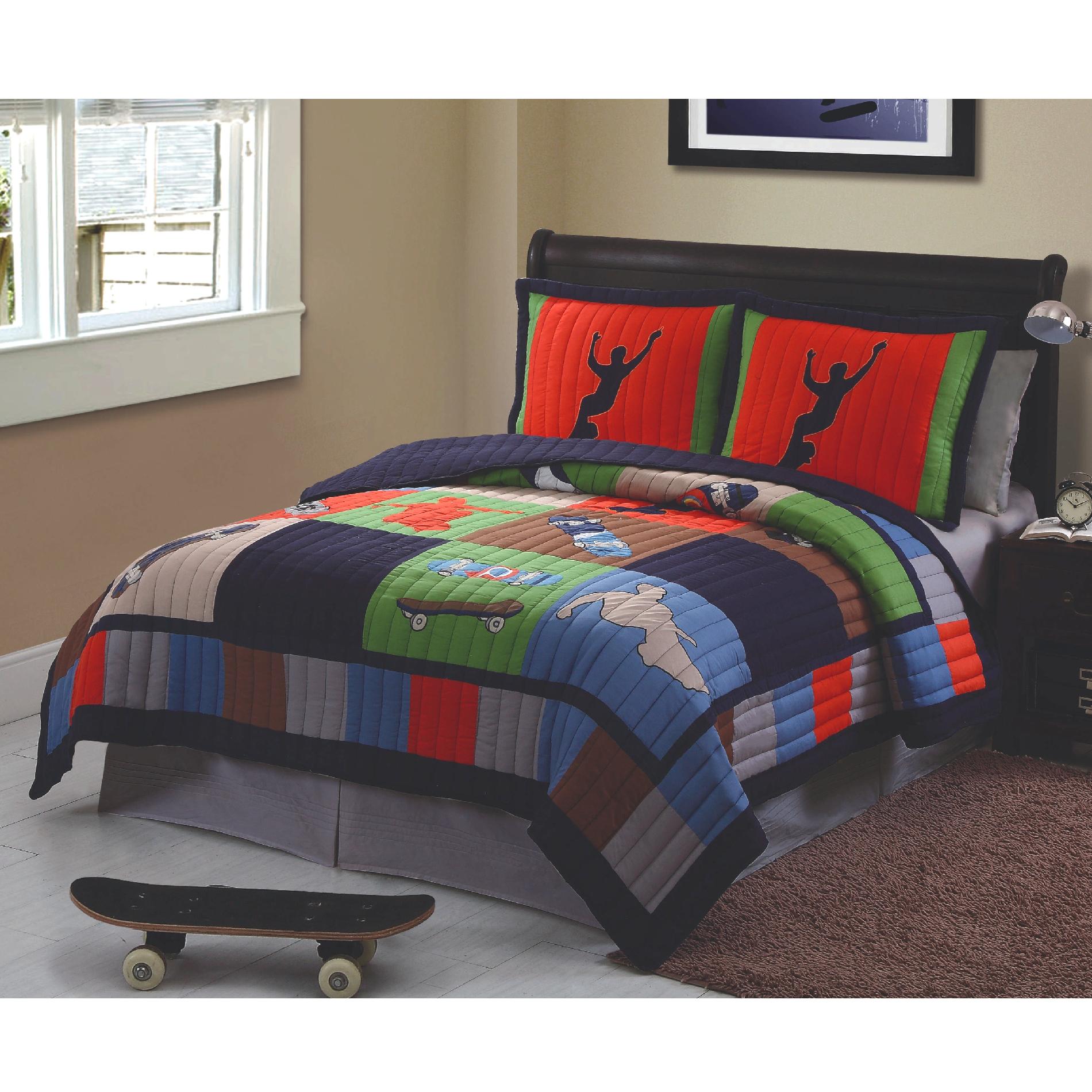 Cool Skate Cotton Quilt Set with Sham(s)