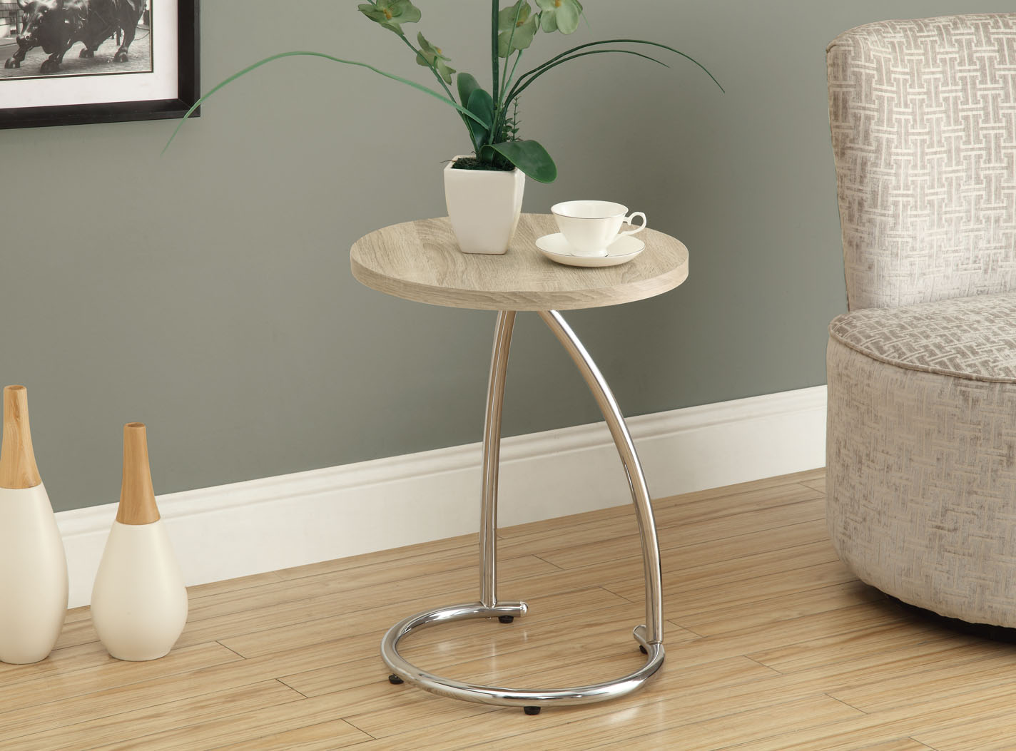 ACCENT TABLE - NATURAL WITH CHROME METAL