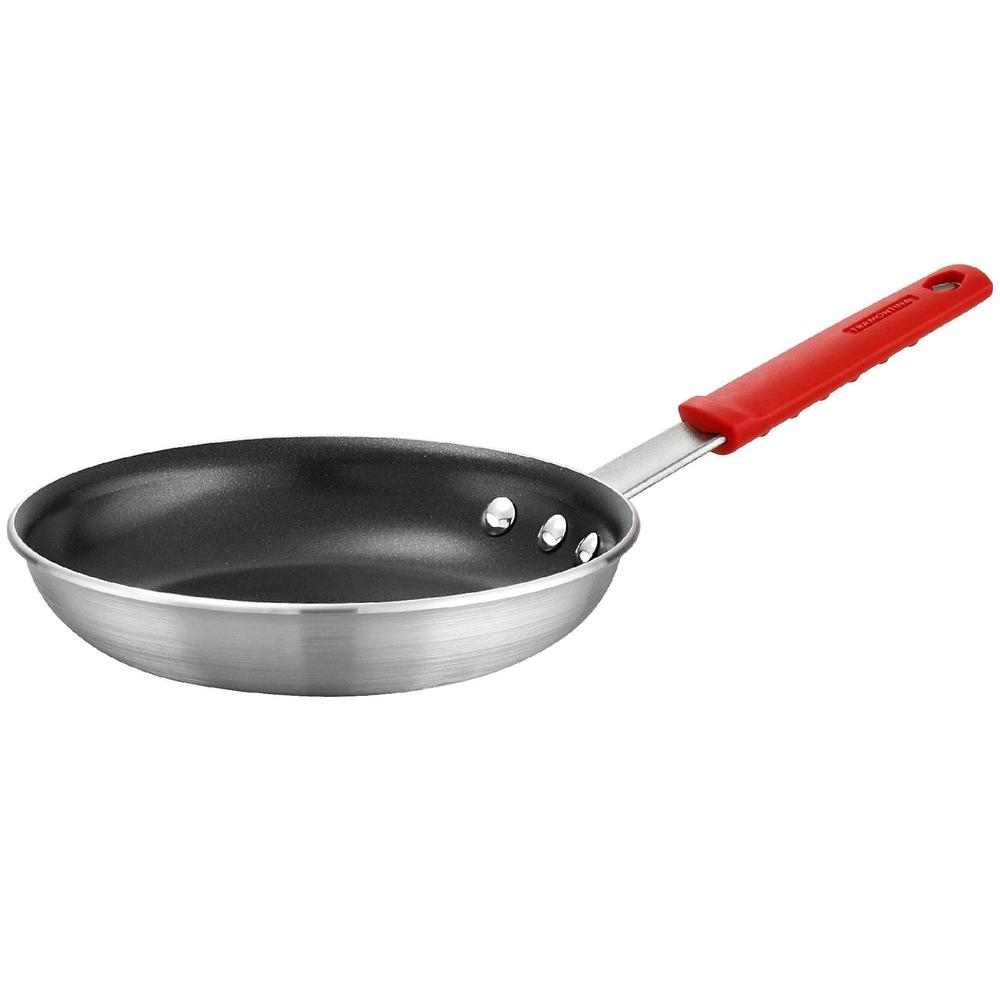 Professional PRO3004 8 in Restaurant Fry Pan