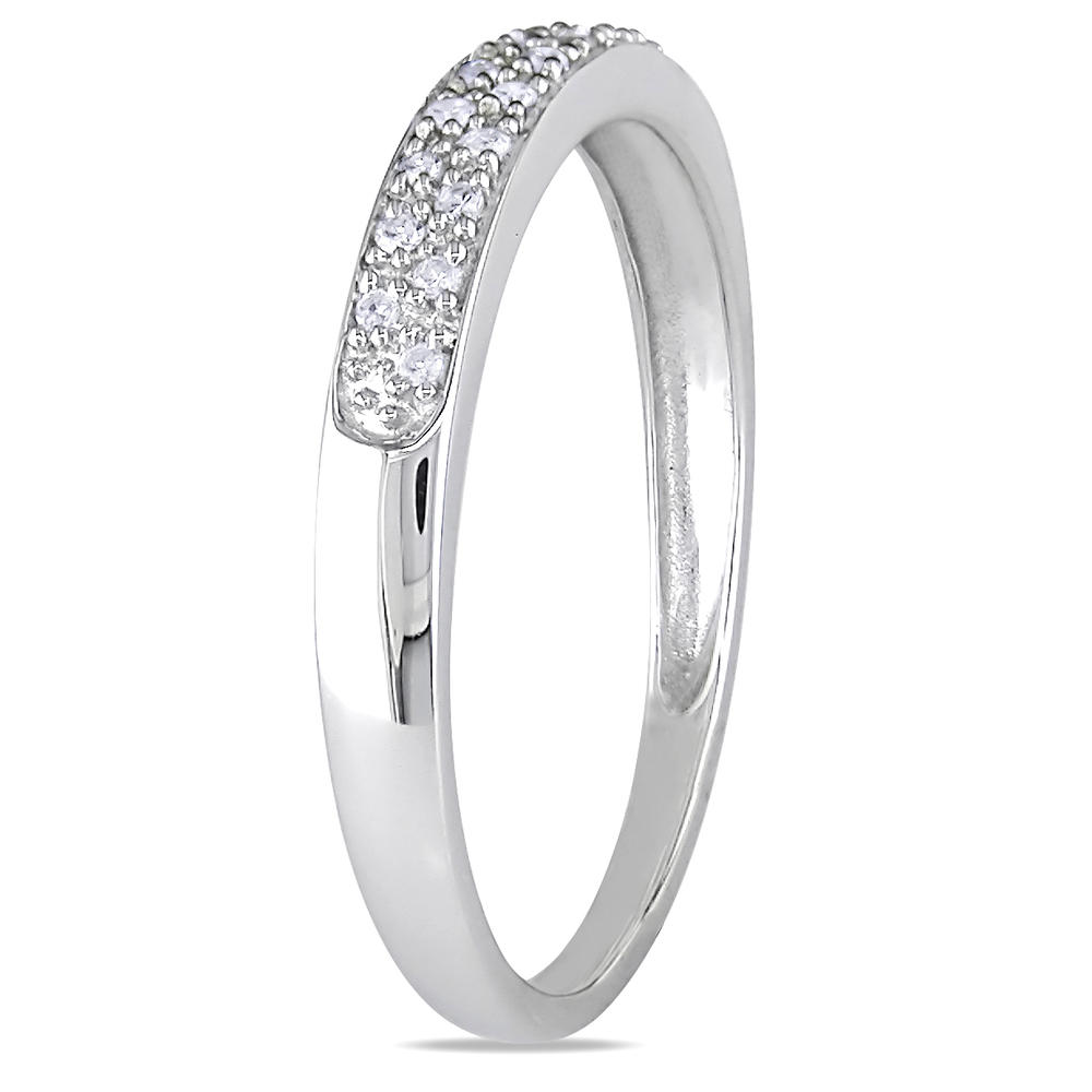 14k White Gold 0.10 CTTW Diamond Eternity Ring
