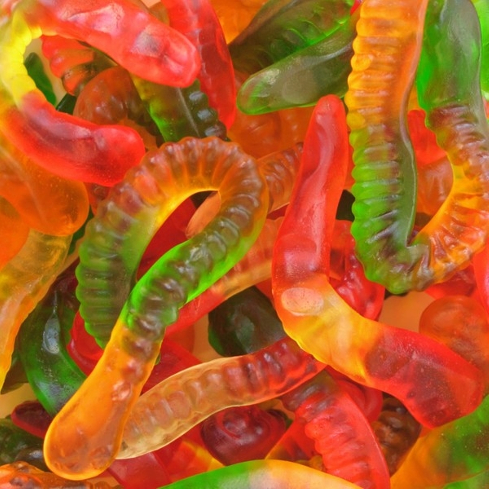 Gummi worms  11oz