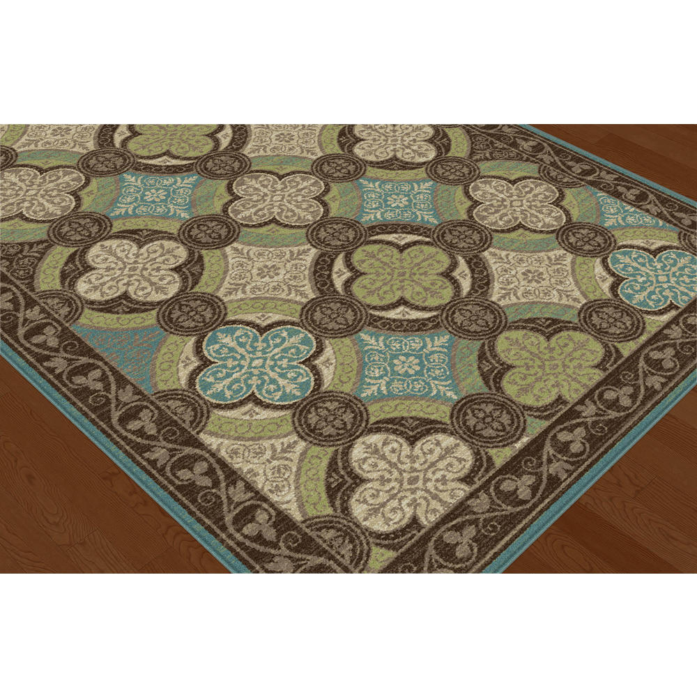 Capri Laila 2 ft. 3 in. x 7 ft. 7 in. Transitional Area Rug