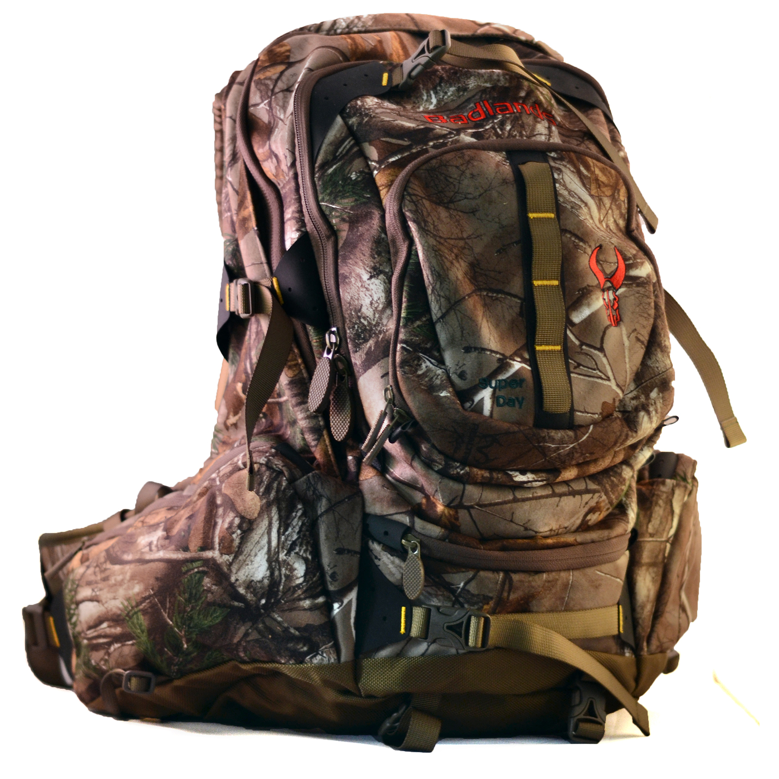 BADLANDS Superday Pack Realtree AP Camo