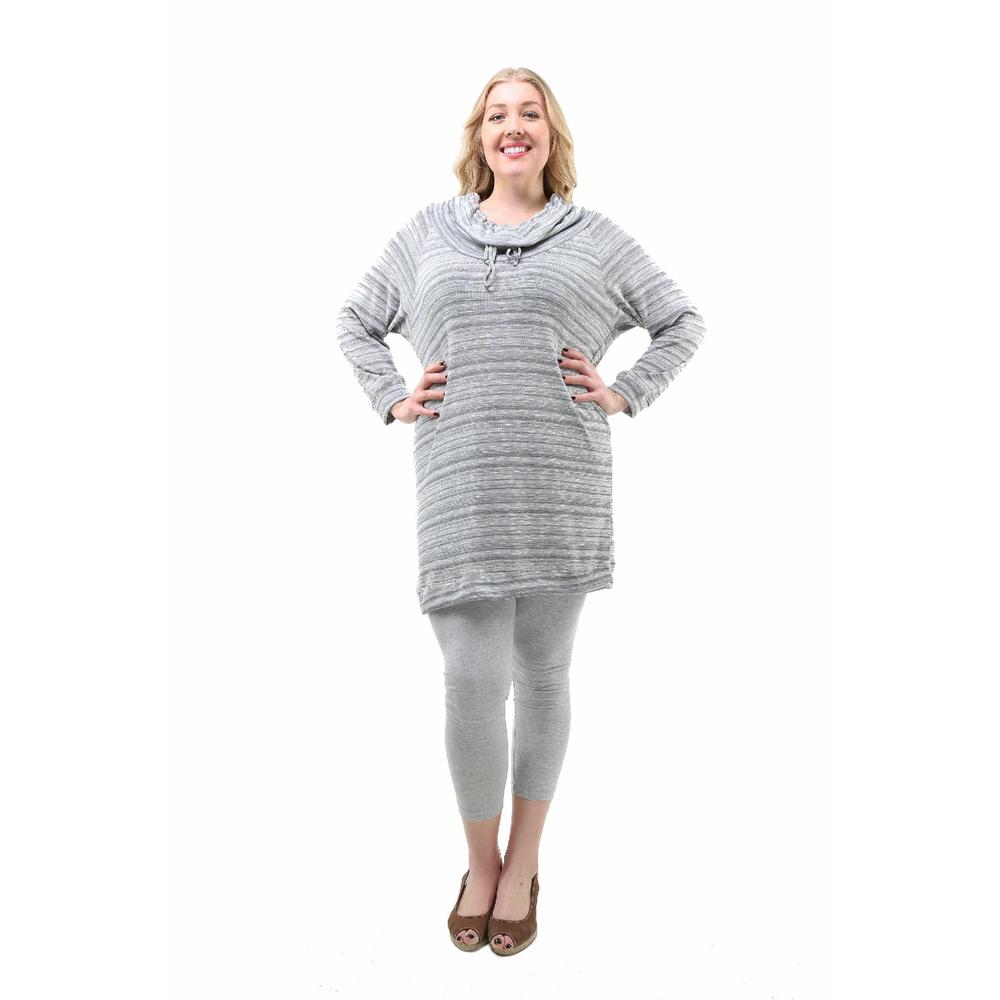 Plus Size Women's Casual Gray Stripe Print Tunic Top