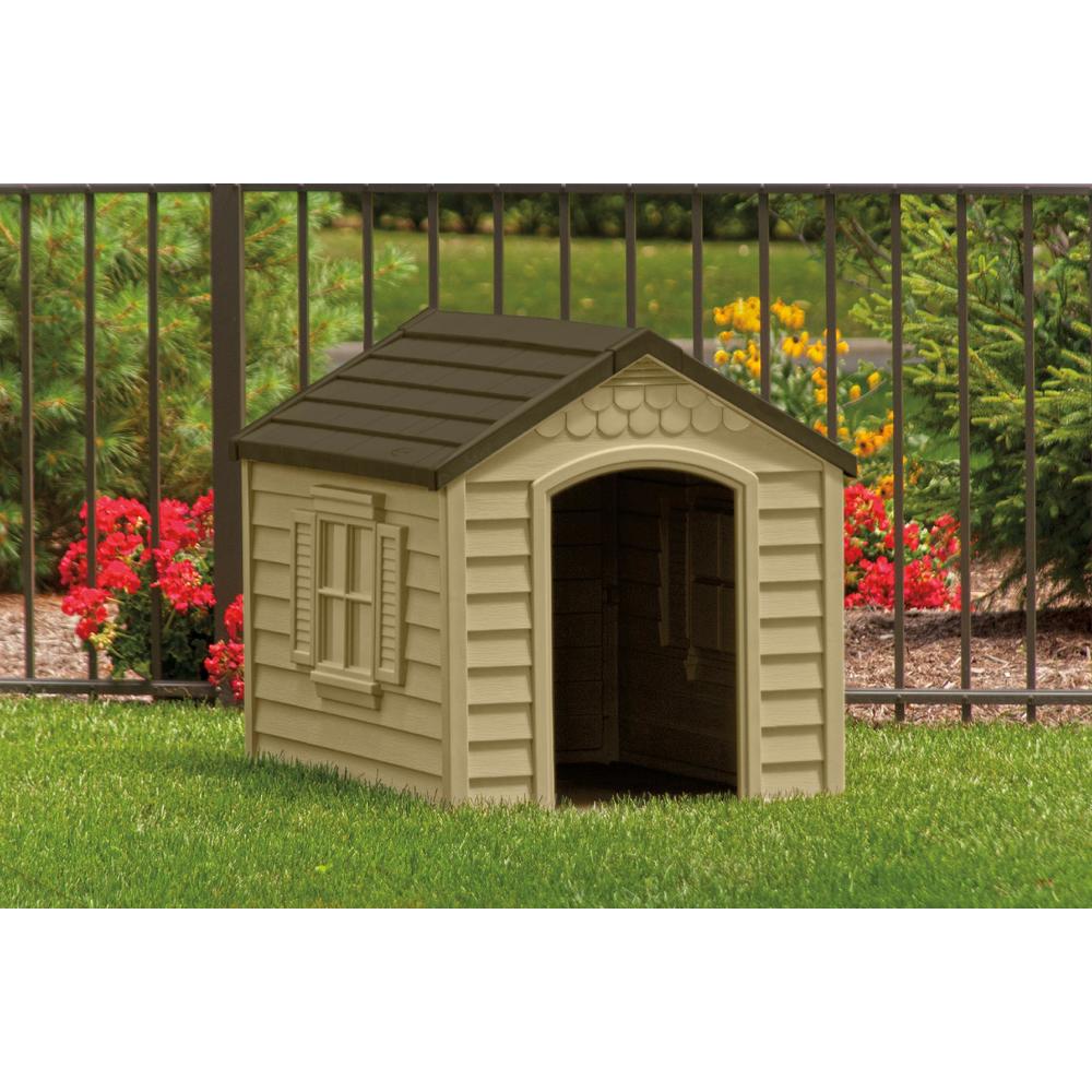 Deluxe Dog House