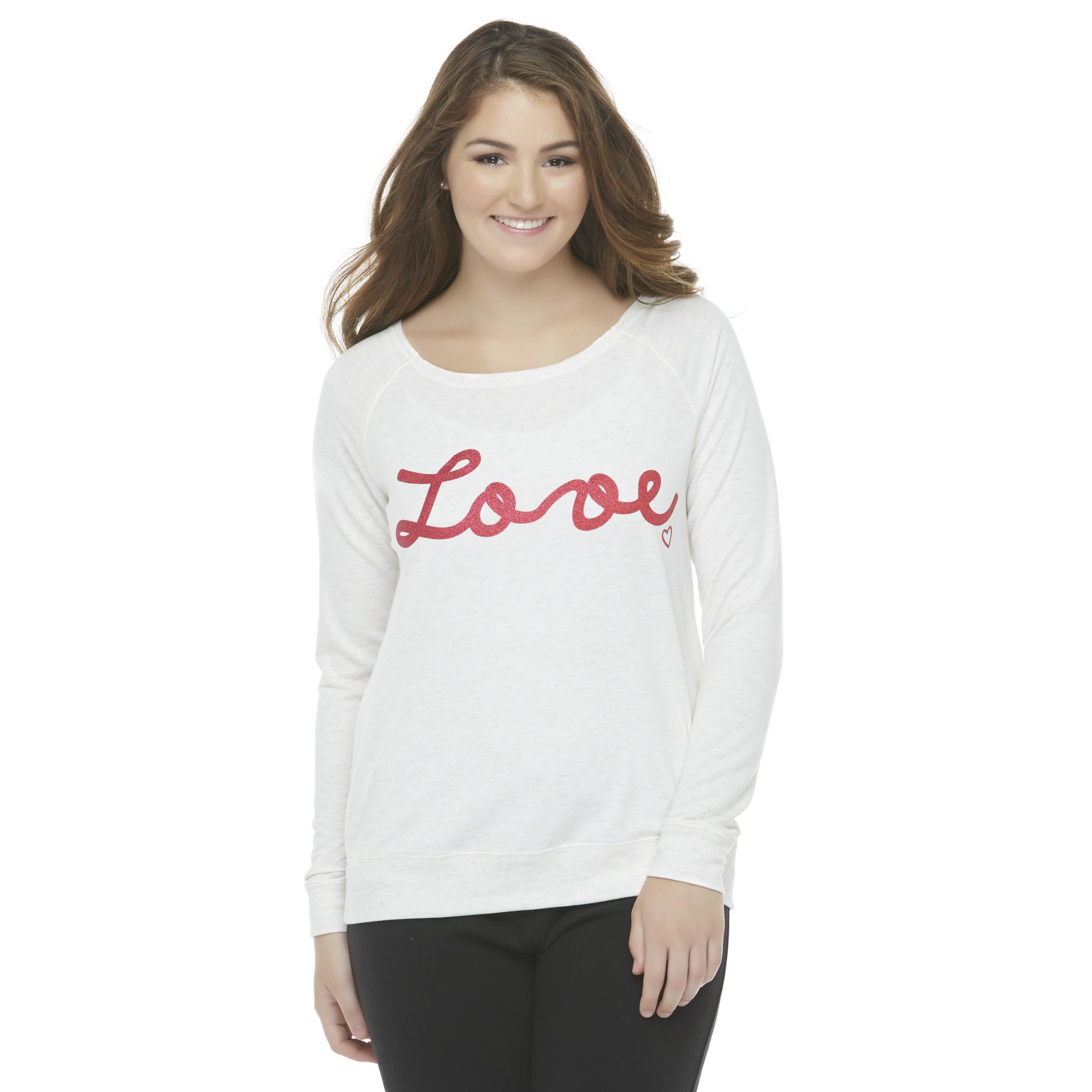 Junior's Plus Graphic Sweatshirt - Love