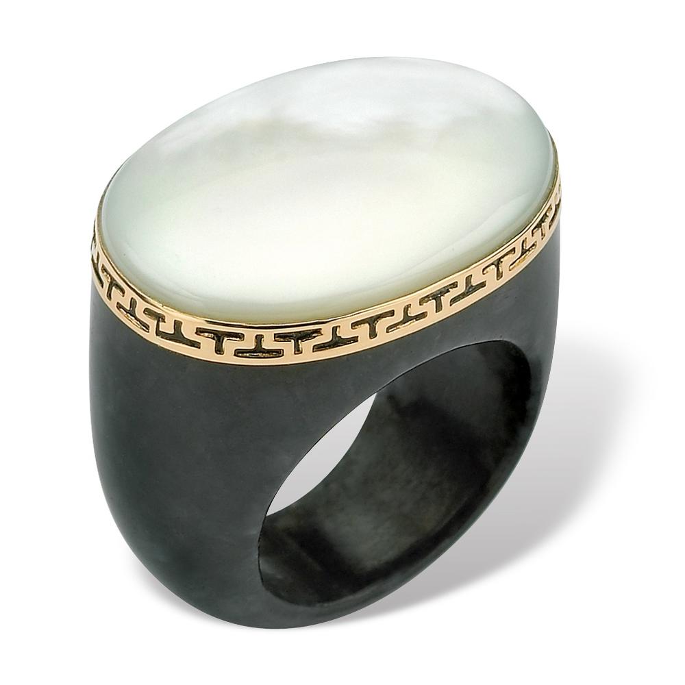 Oval-Shaped Mother-Of-Pearl Black Jade Greek Key Ring in 14k Gold