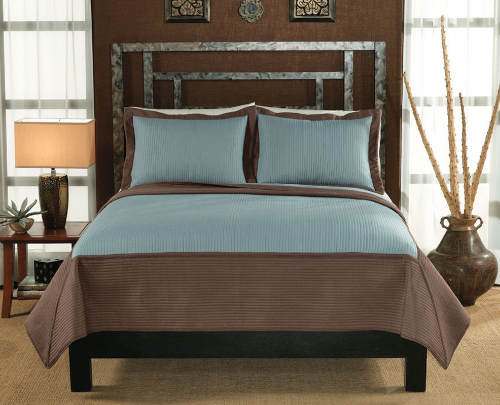 Barclay Taupe and Aqua Two-Tone Quilt with Sham(s)