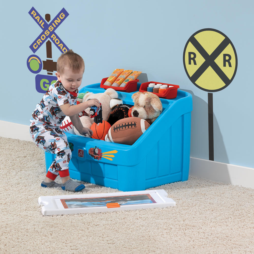 Thomas the Tank Engine 2-in-1 Toy Box and Art Lid