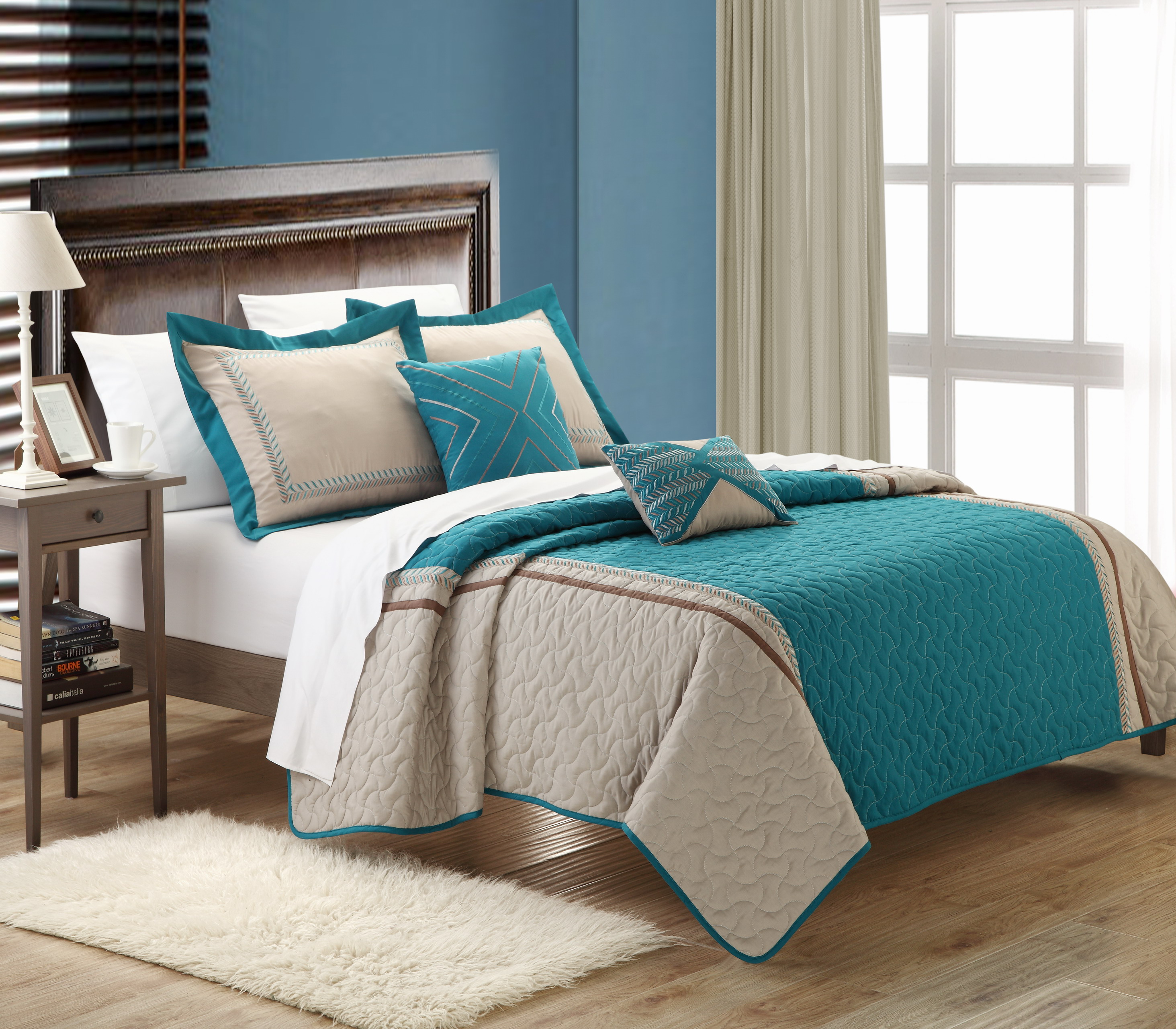 Chic Home Rio Teal 5-Piece Embroidered Quilt Set Queen