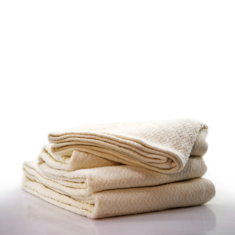 Cotton Ivory Full/Queen Cotton Thermal Blanket