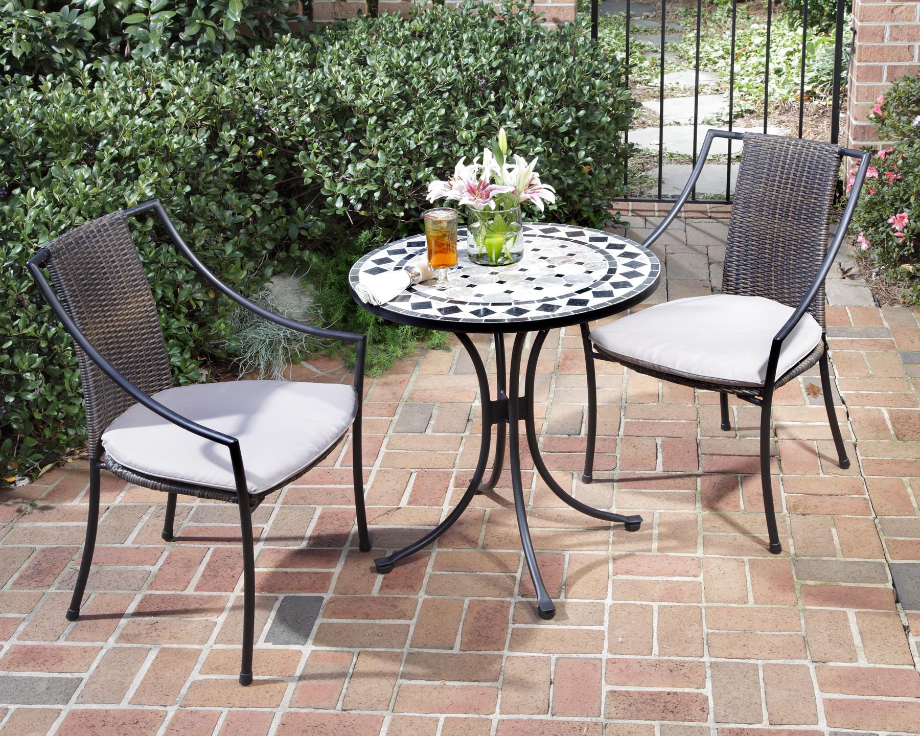 Bistro Outdoor Set - Ann Pornostar