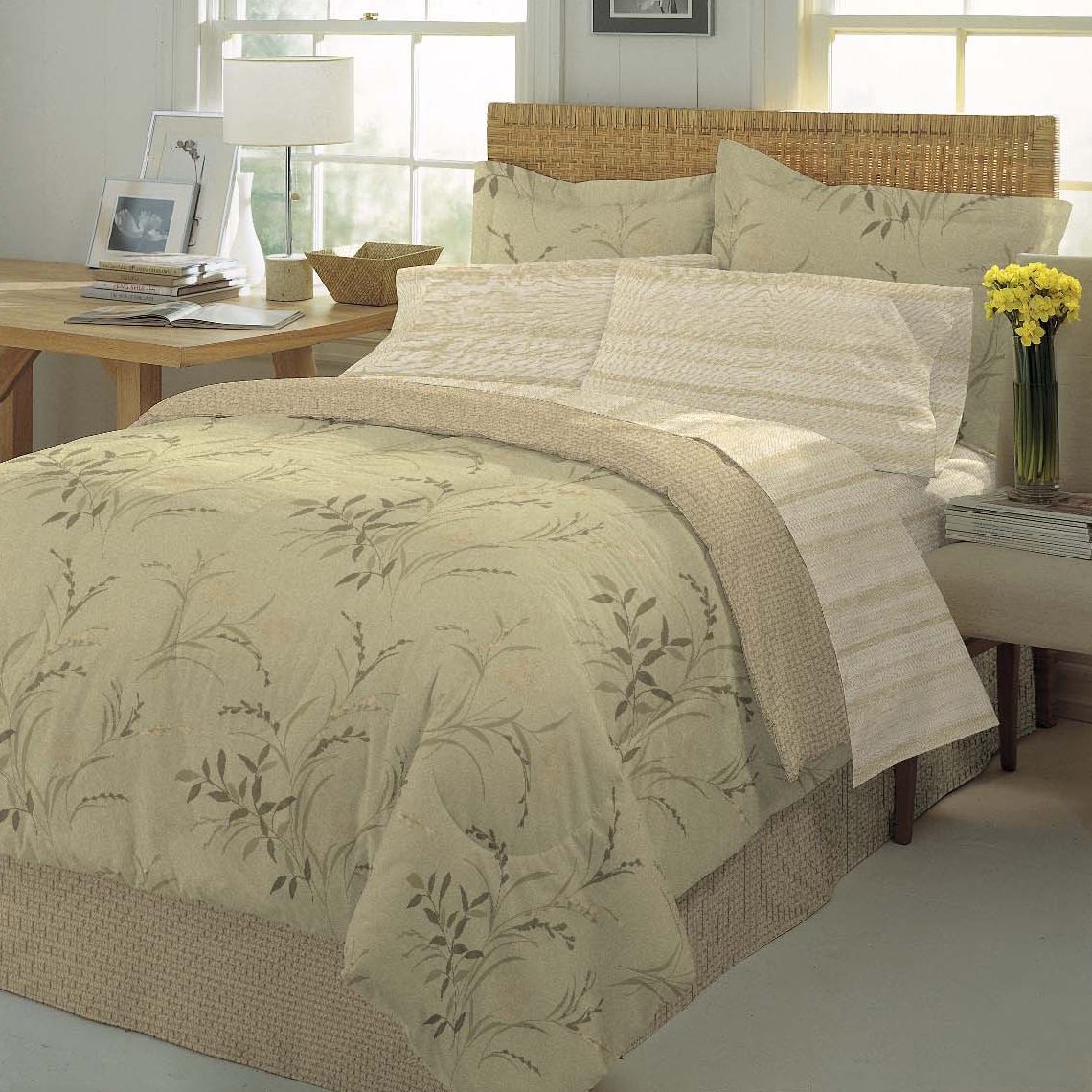 Julip Complete Bed Set