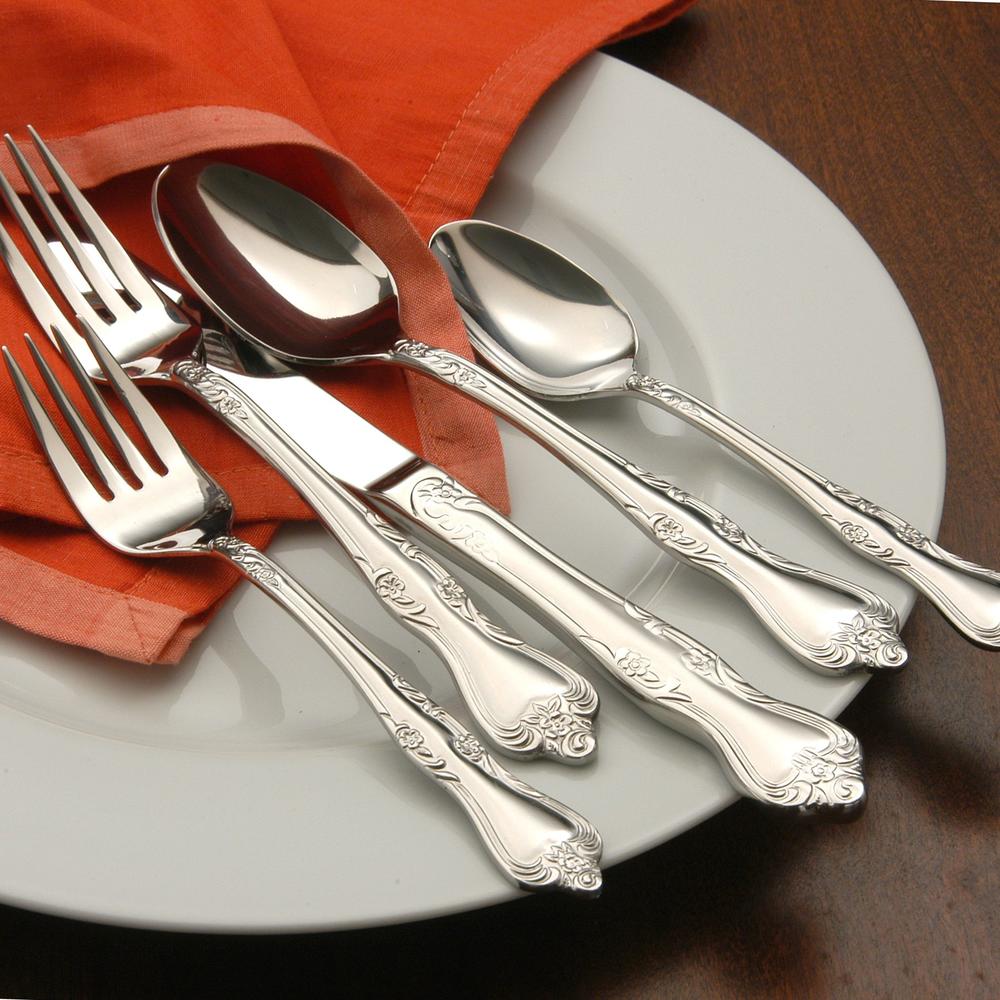 Oneida Azalea 20pc Flatware Set