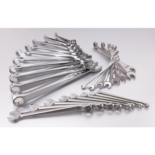 Craftsman 47796 26 pc. Standard & Metric Full Polish 12 pt. Cross