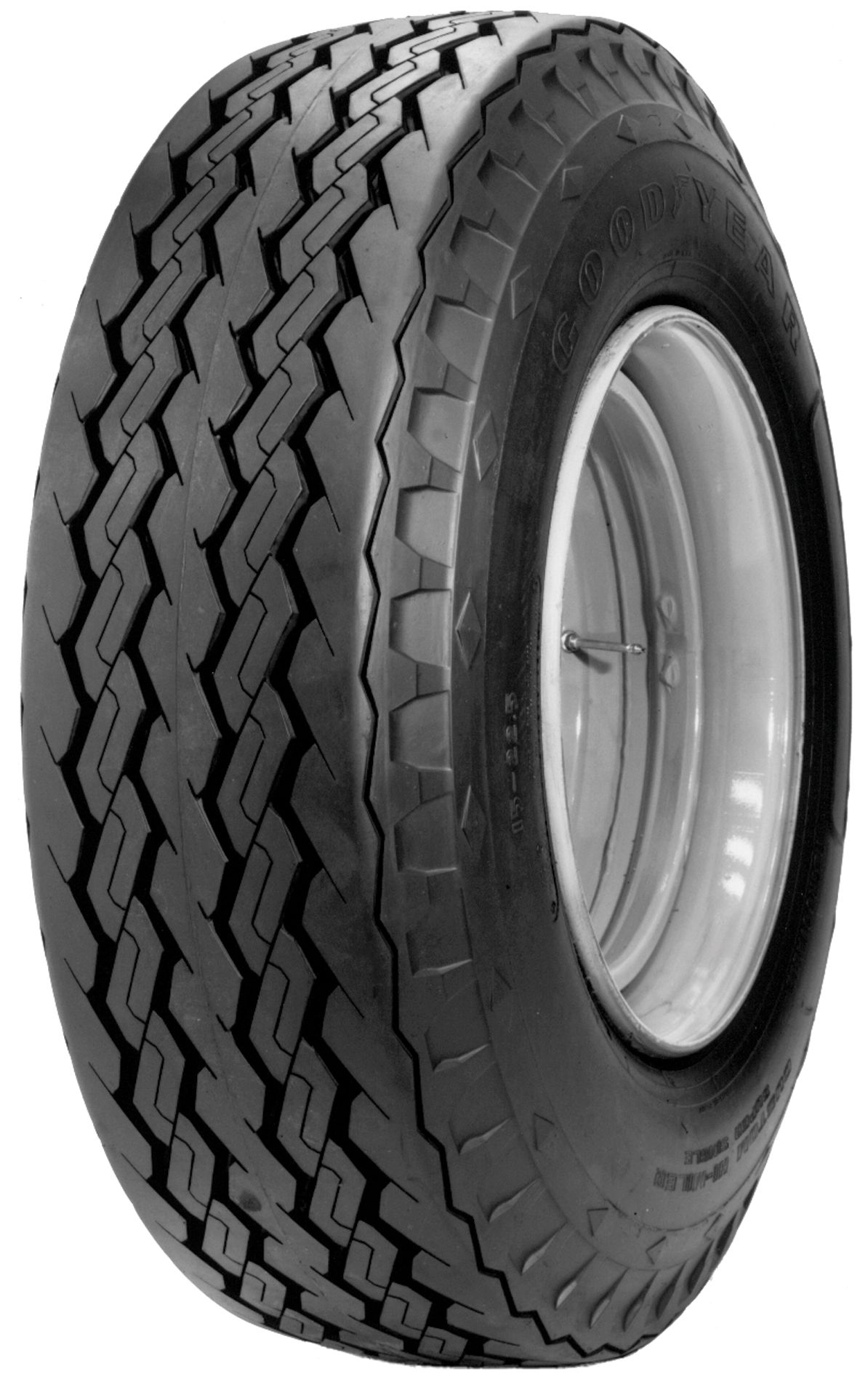 UPC 697662004905 product image for Traction Hi-Miller - 12-16.5LT BSW | upcitemdb.com