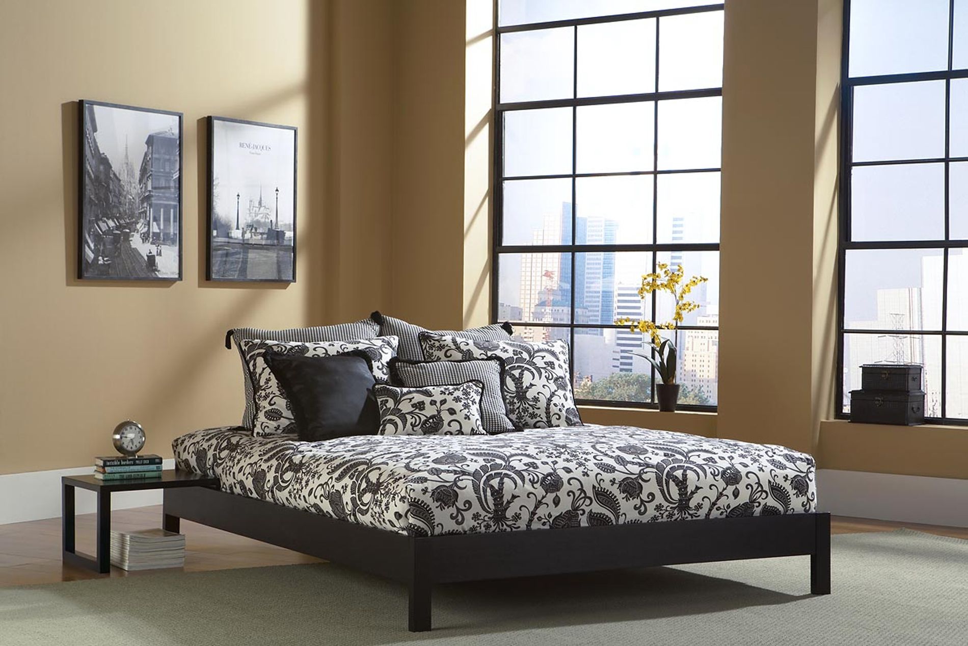 Fashion Bed Group&nbsp; Murray Side Table - Black