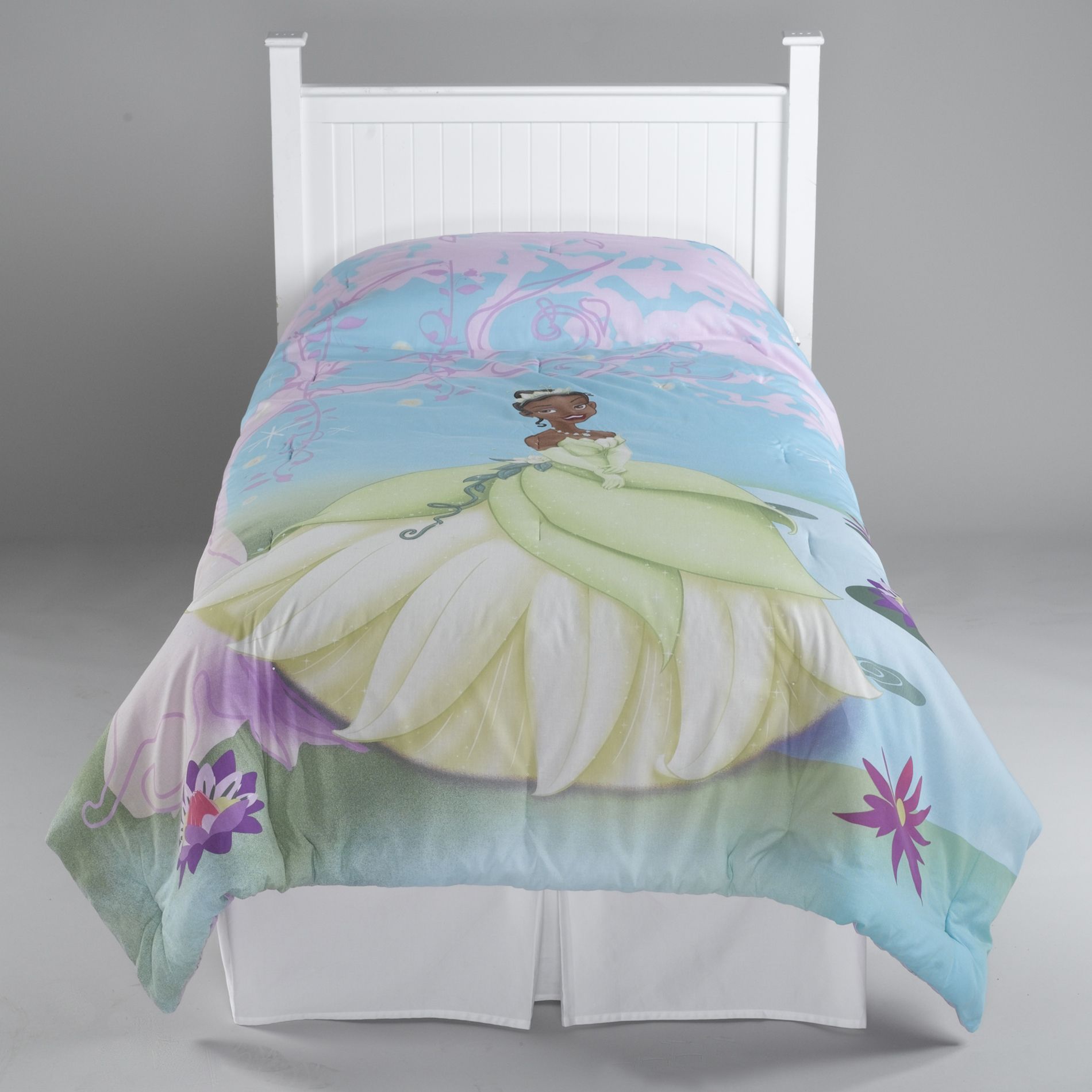 Disney Princess & Frog Light-Up Twin/Full Comforter at mygofer.com