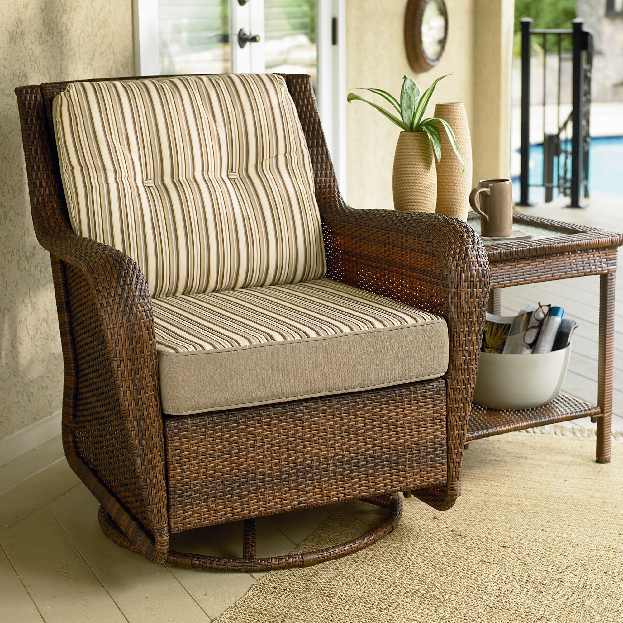 Swivel Glider Chair: Relax in Style with Classy Ideas from ...