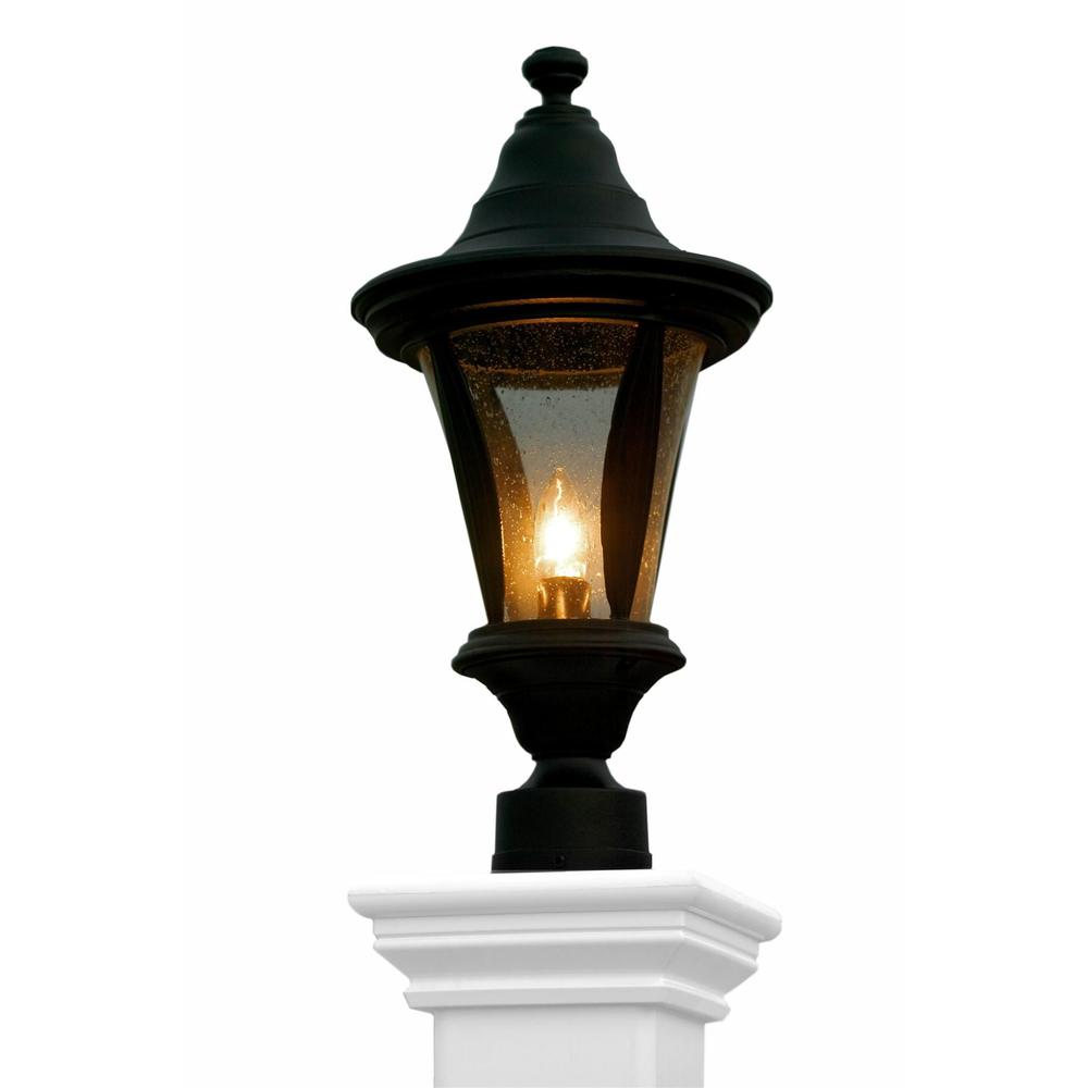 Madison Lamp Post