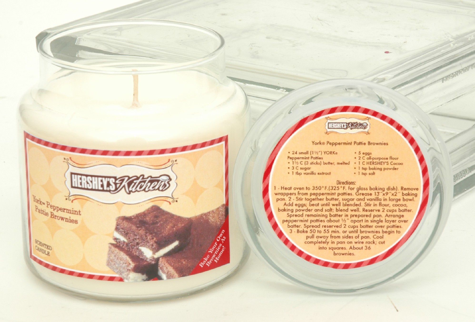 Hershey&#39;s Kitchen Scented Soy Candle - York Peppermint Pattie Brownies