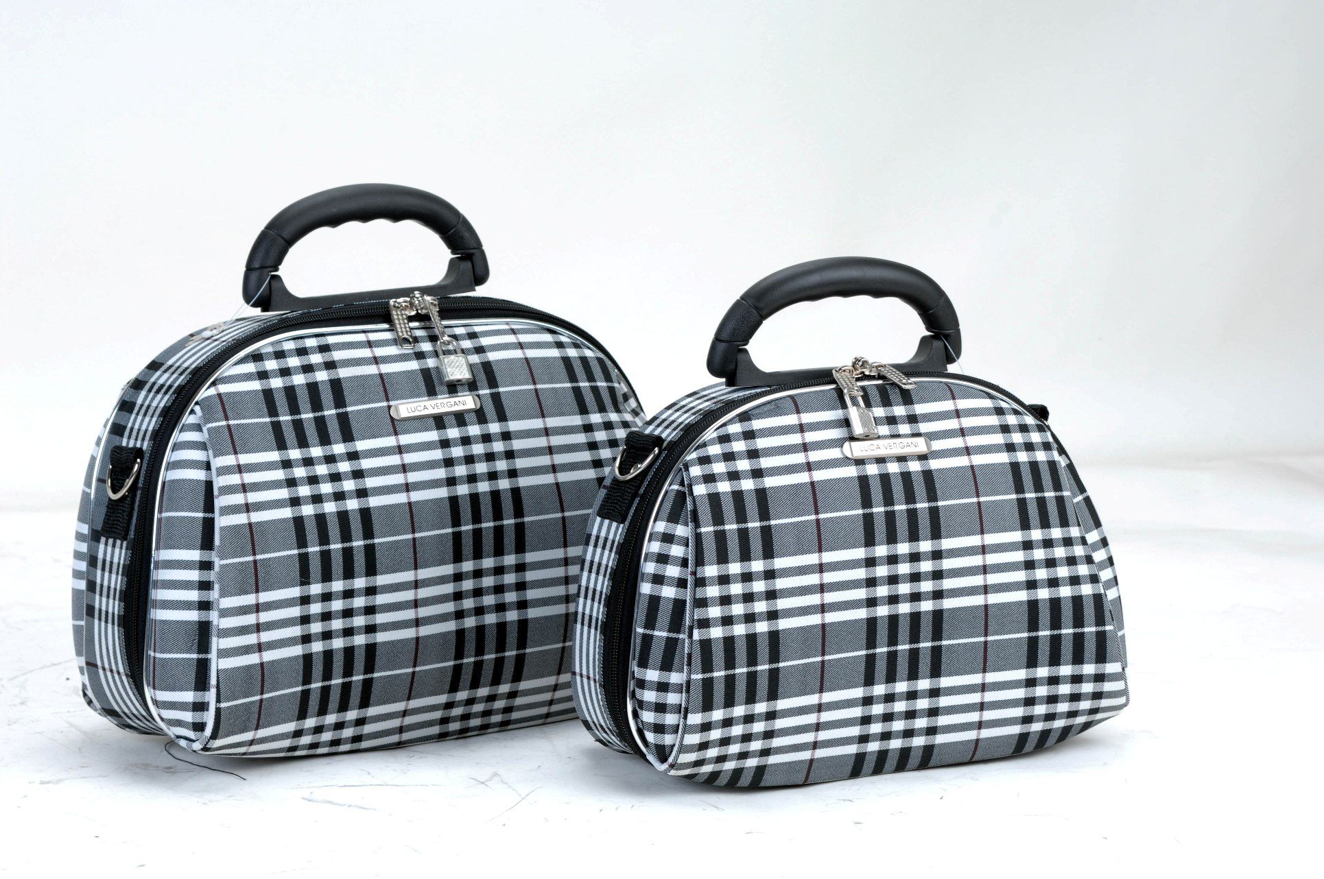 Rockland Fox Luggage 2 PC. BLACK CROSS COSMETIC SET, LUCA VERGANI at Kmart.com