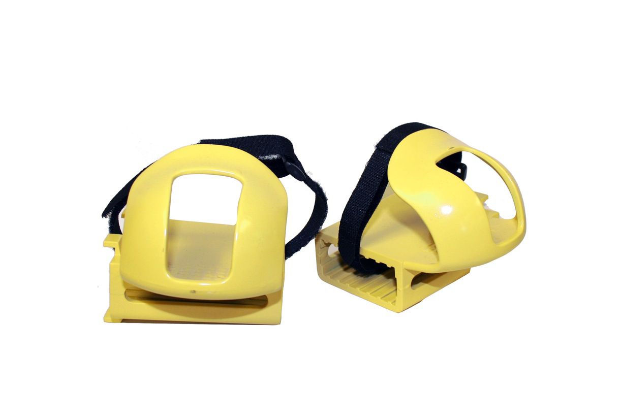 Kettler® Toe Clips at mygofer.com