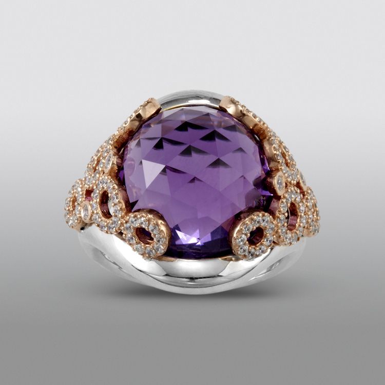 Amethyst Ring with Simulated Diamonds_in Size 7