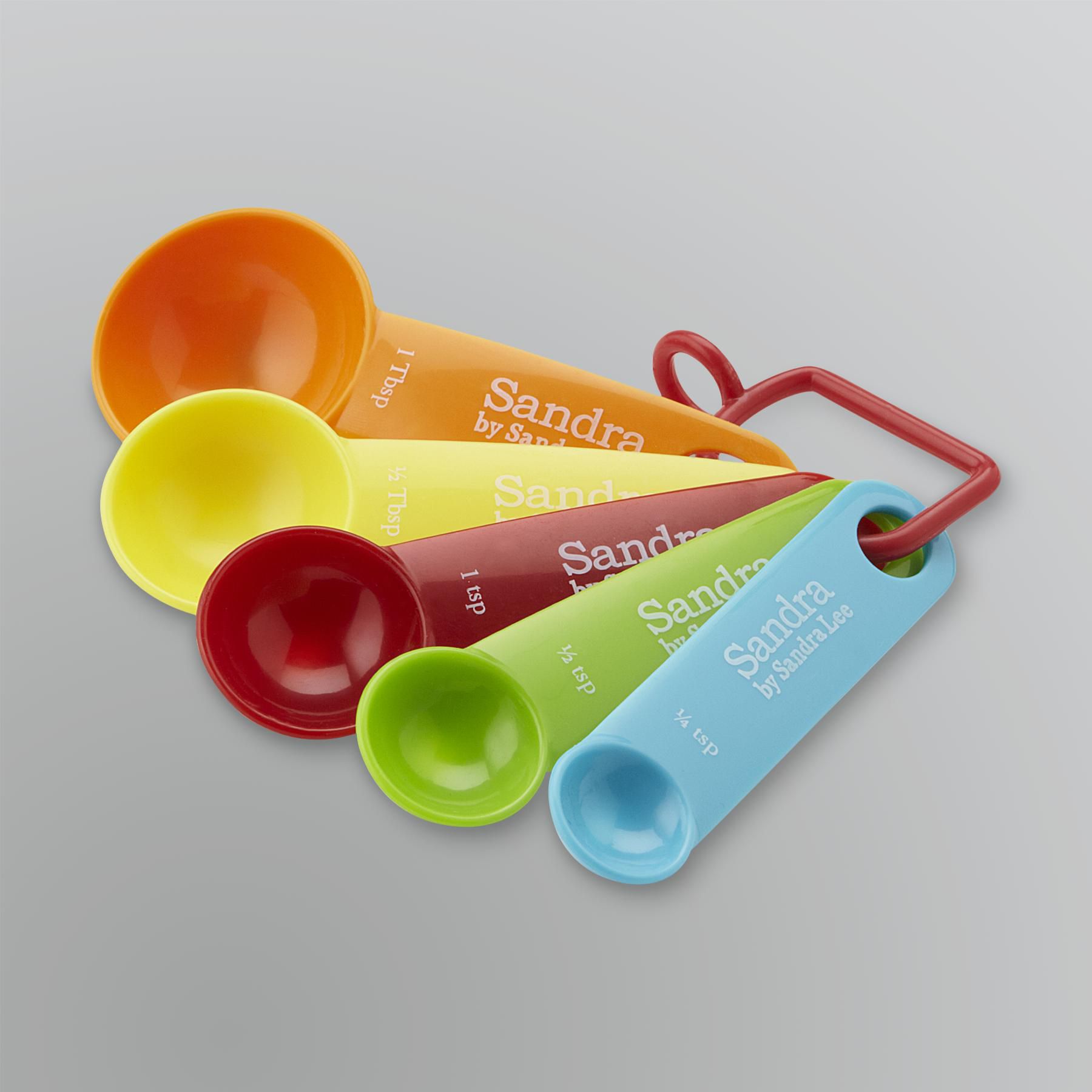 Measuring Cups & Spoons