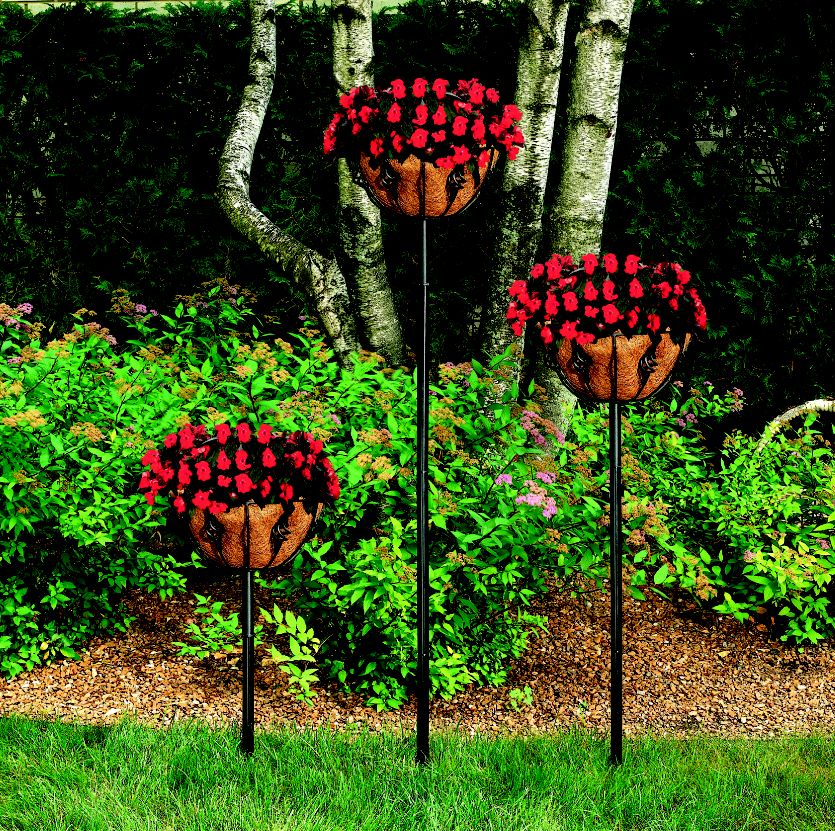 Garden Oasis 3 Tier Wire Basket Plant Stand* Outdoor Living Outdoor Decor Planters