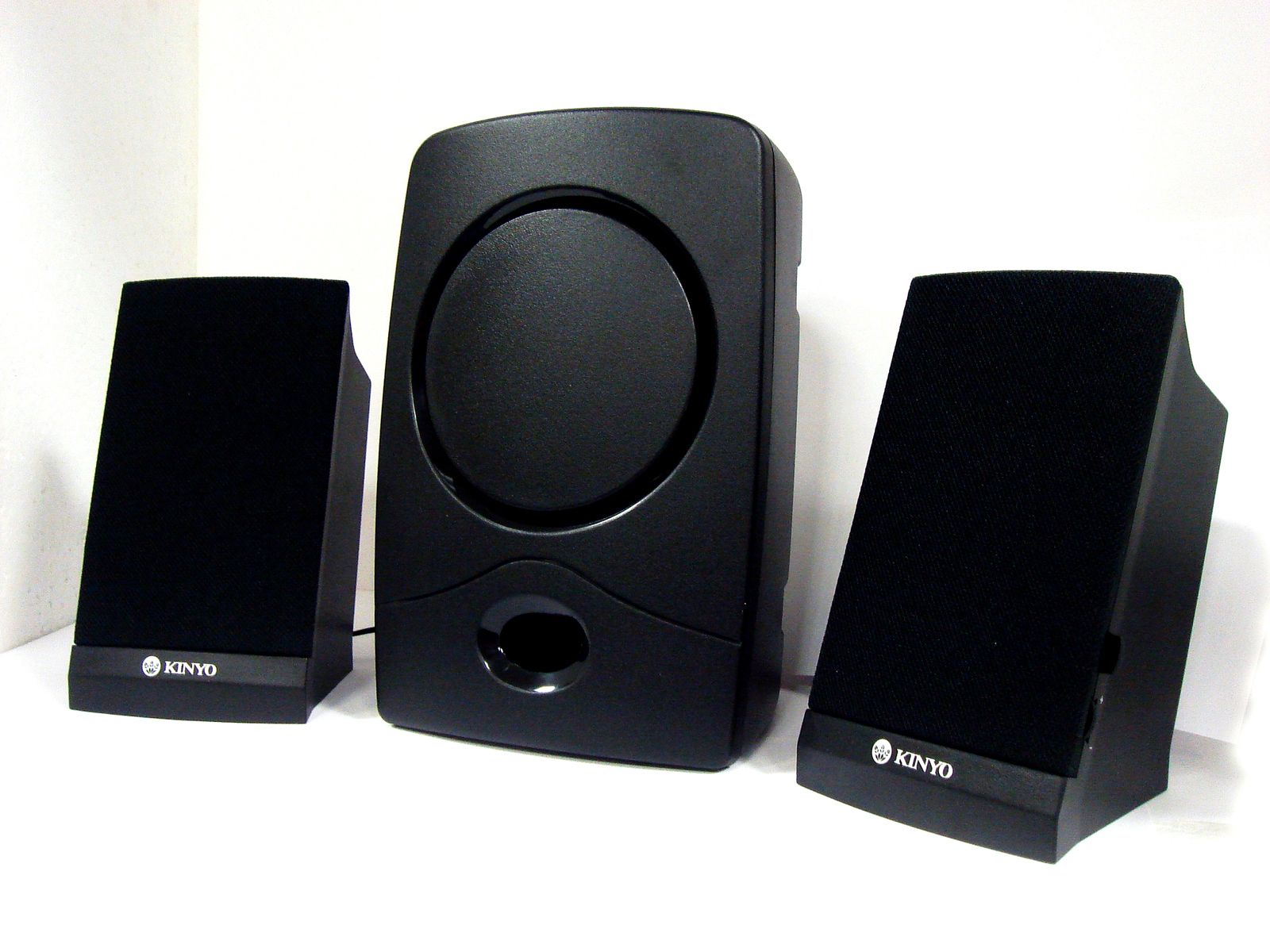 Kinyo Sw3216 2.1 Multimedia Sound System 24.99