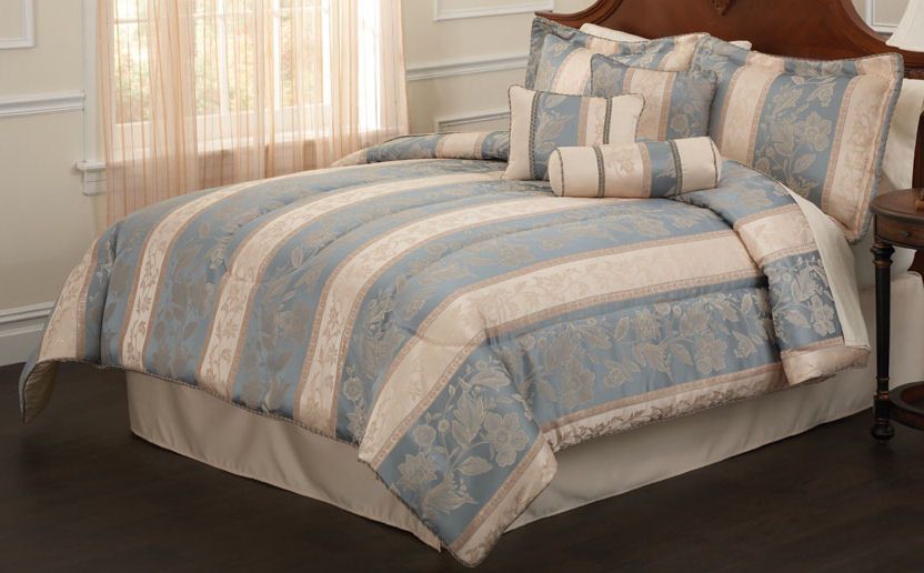 Monroe Fenwick Manor Comforter Set with Bonus Pillows at Sears.com