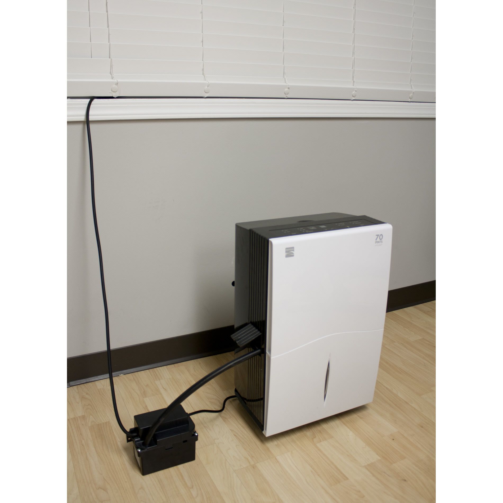 Kenmore Dehumidifier 70 pt. 53571 - Sears