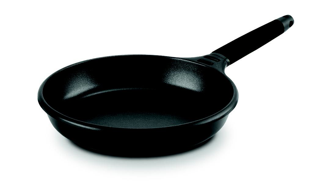 17.5" Flat Tray Pan with Black Handles