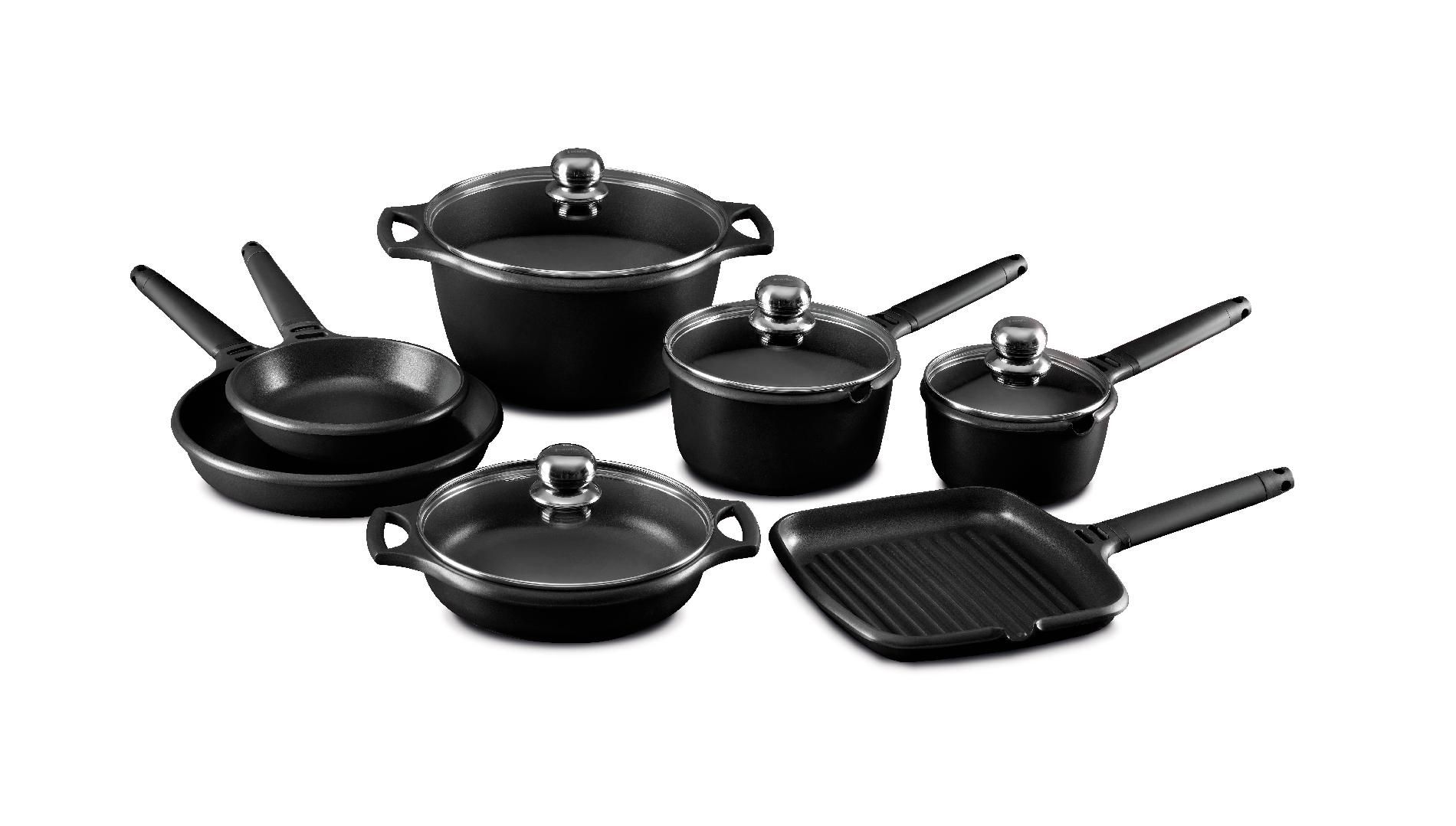 11 Pc Cookware Set w/Black Handles