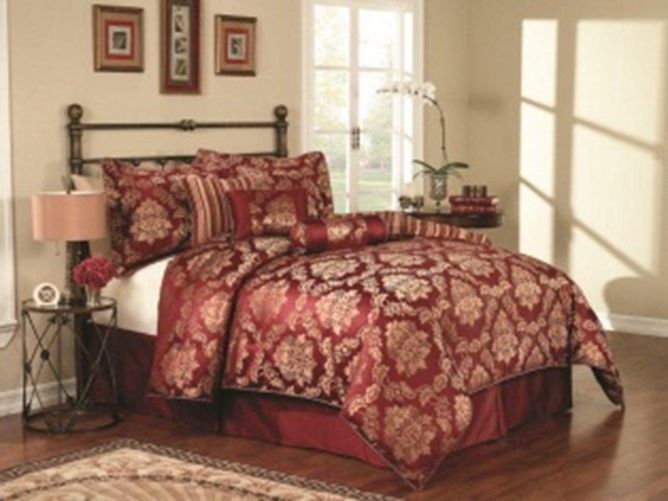 Monroe Pryce Queen Comforter Set with Bonus Pillows - PEM-AMERICA, INC.