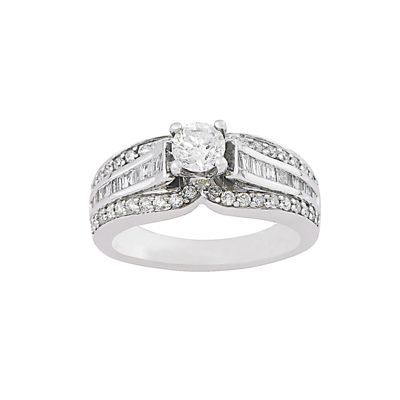 10KT 1 1/2 CTTW Diamond Engagement Ring