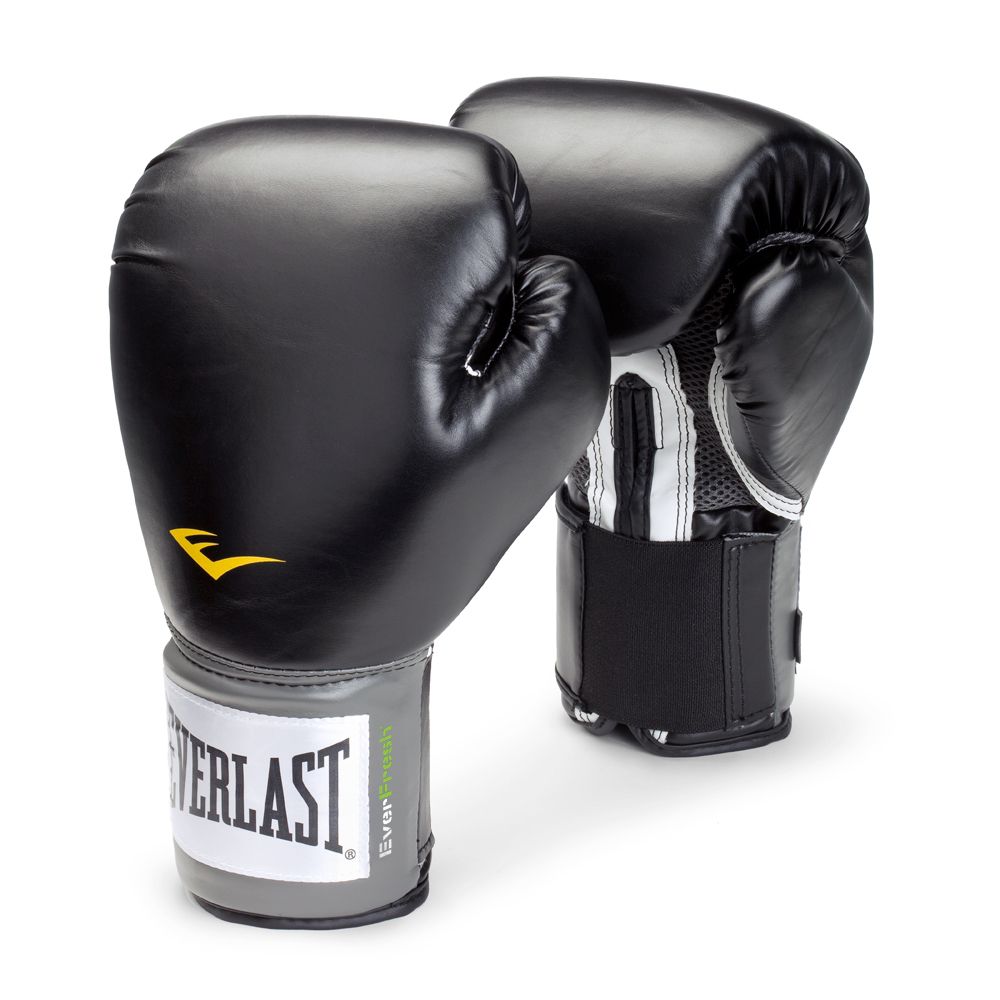 Everlast&reg; 14oz Black Glove at Kmart.com