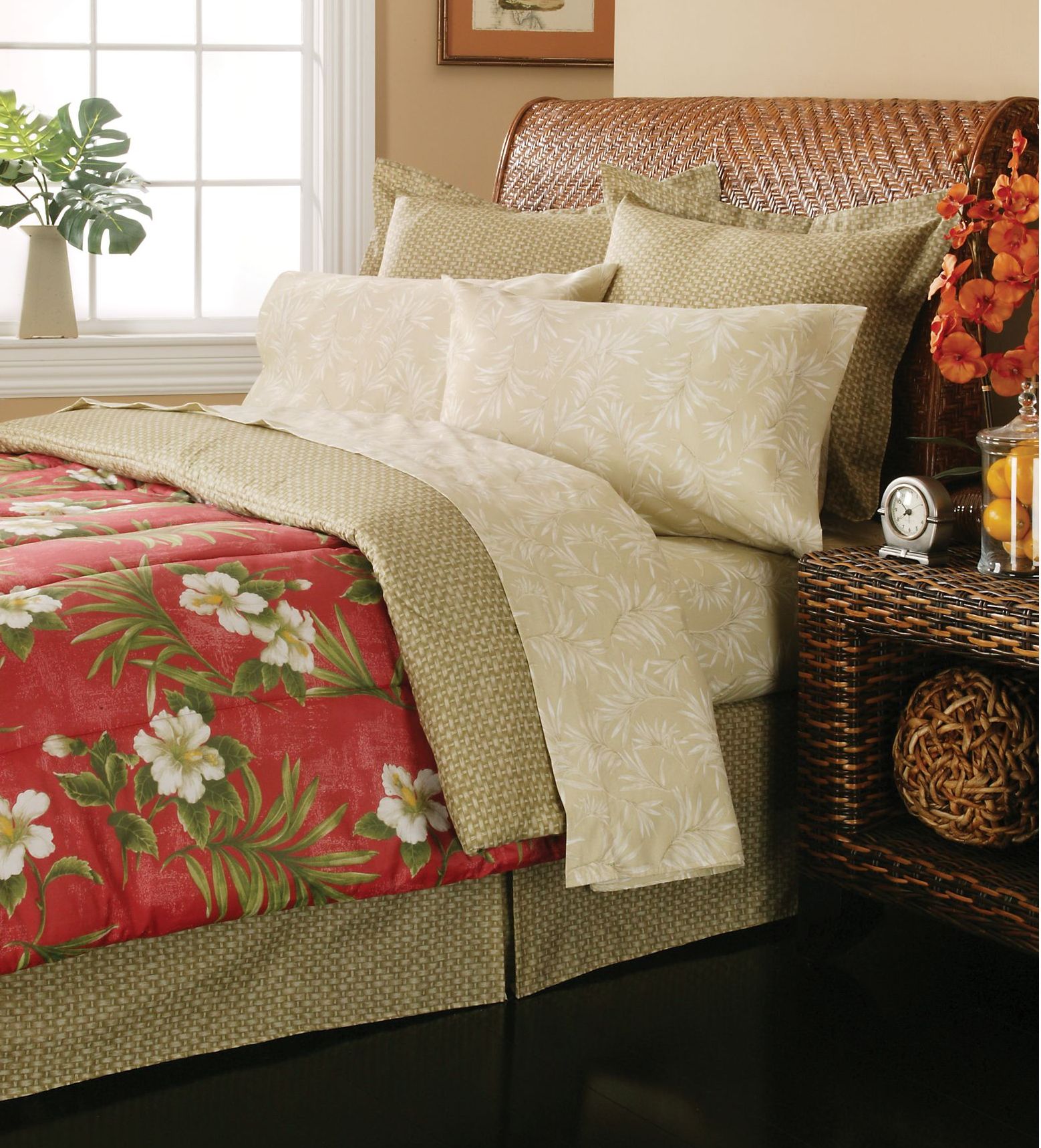 Complete Bed Set Hibiscus Garden